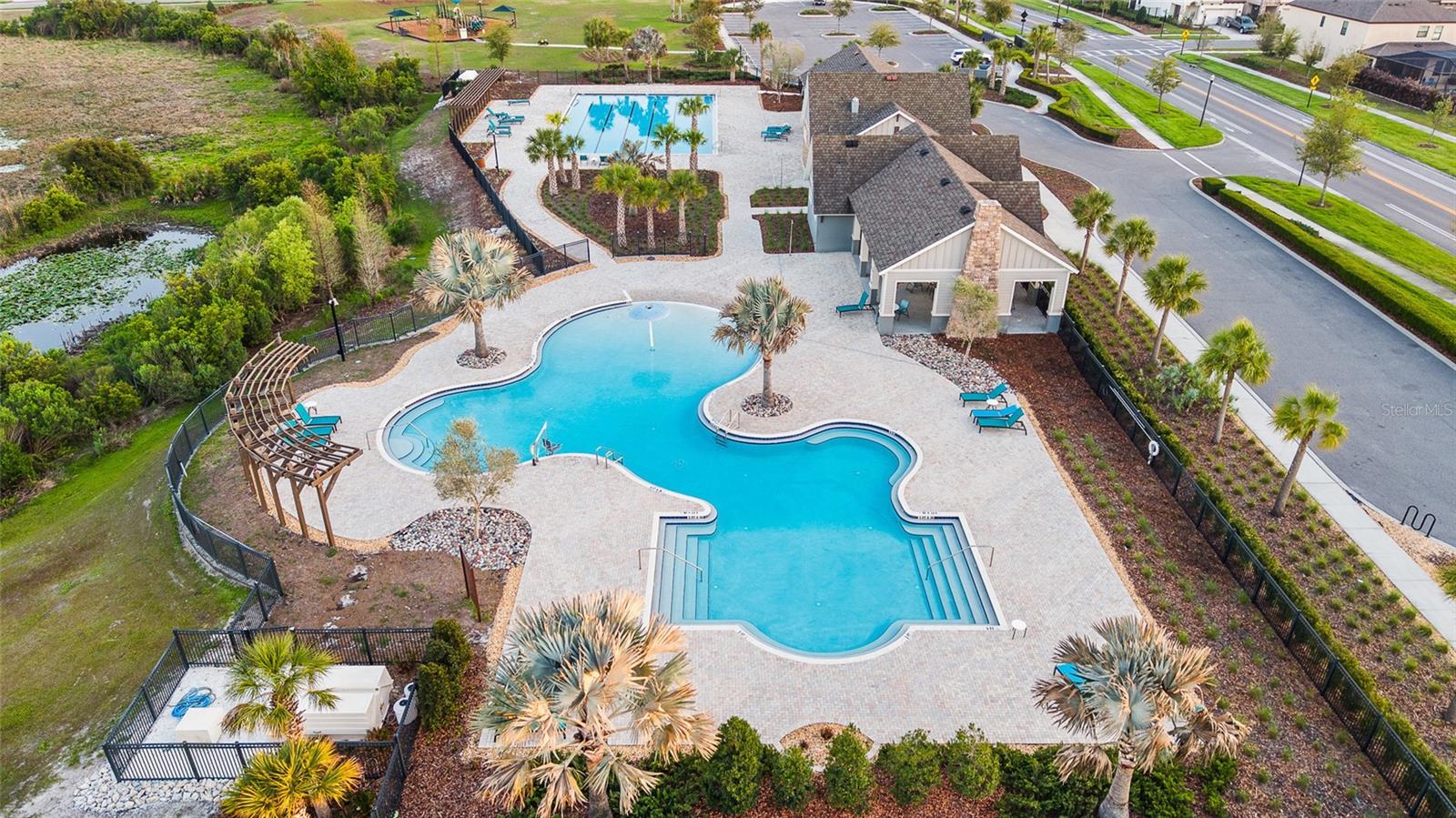 Image 42 of 45 For 12943 Camarillo Place