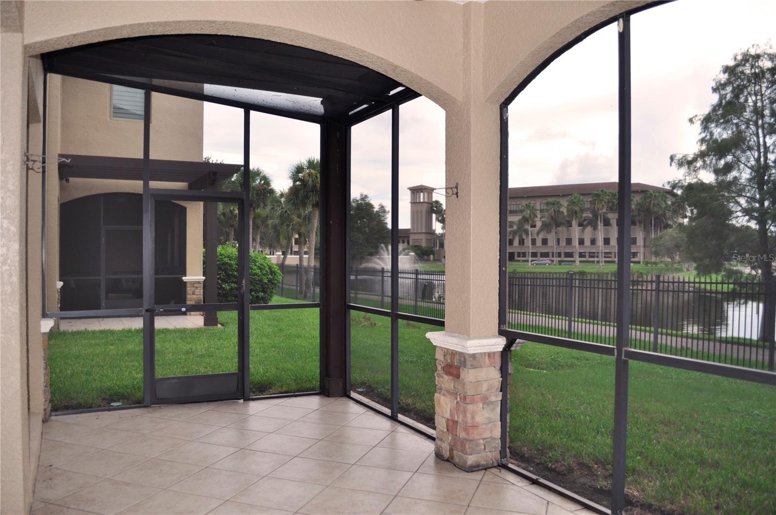 Image 2 of 3 For 644 Saxony Boulevard