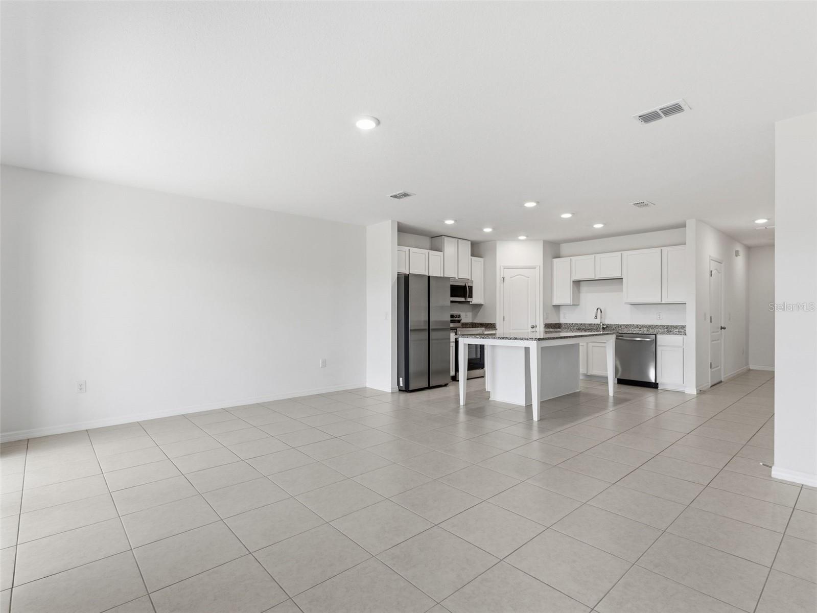 Image 11 of 50 For 32156 Pond Apple Bend