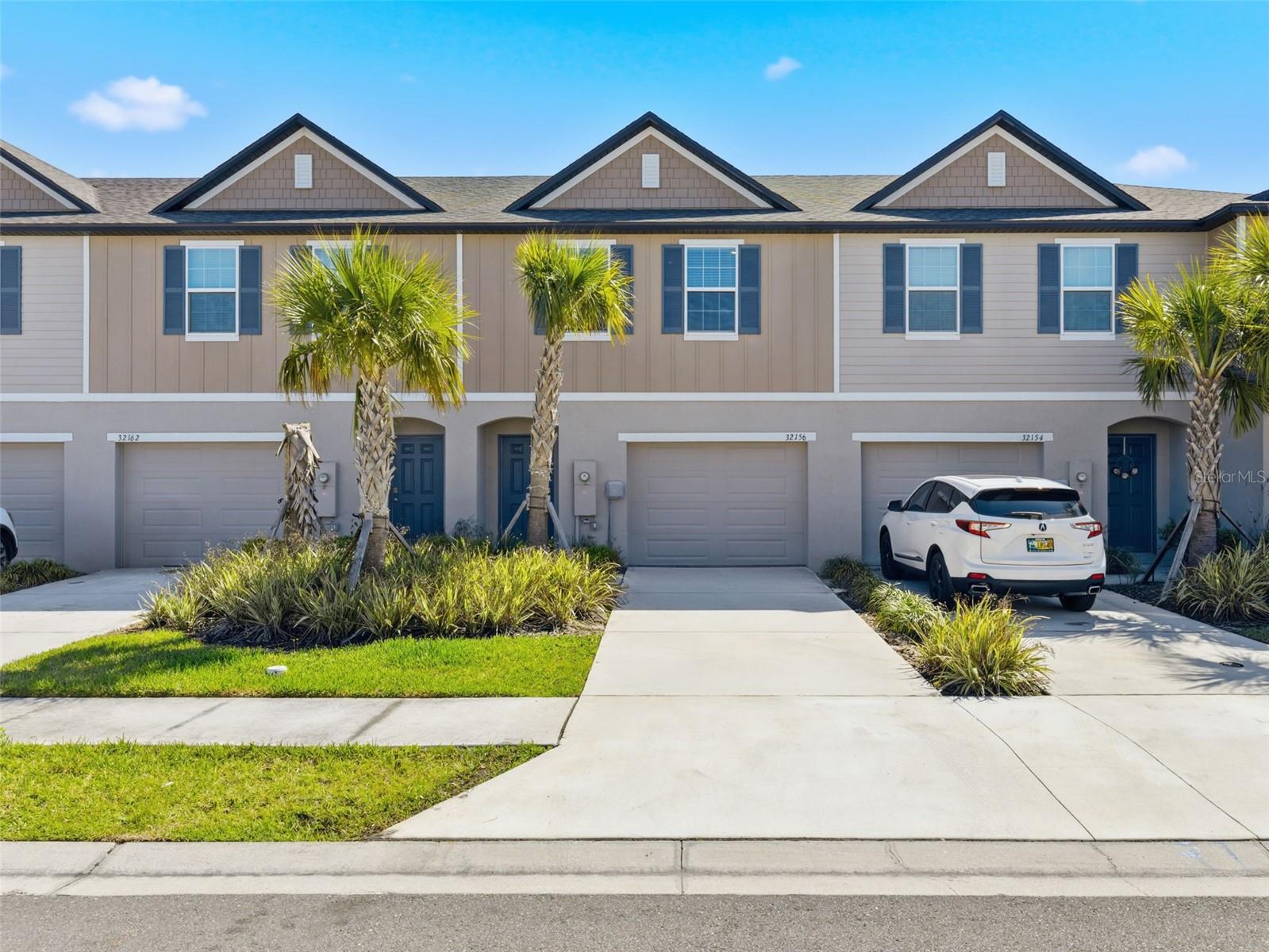 Image 2 of 50 For 32156 Pond Apple Bend