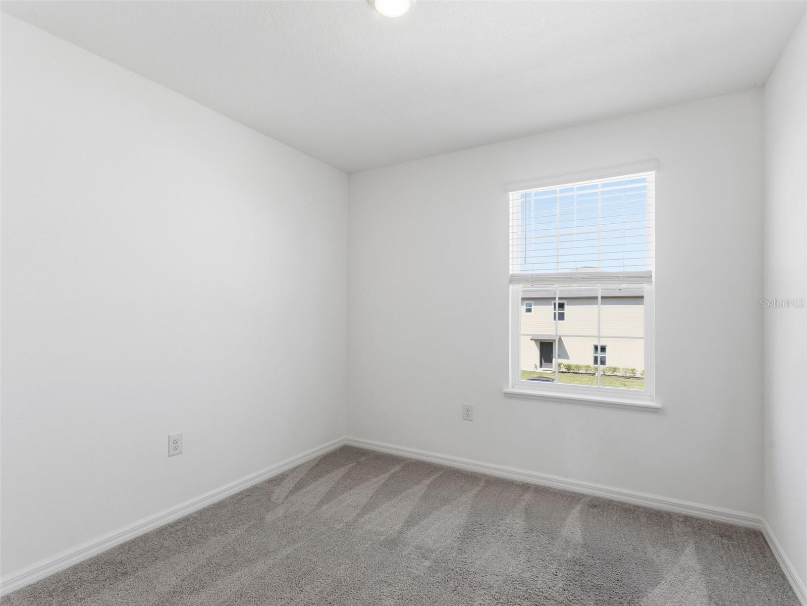 Image 21 of 50 For 32156 Pond Apple Bend