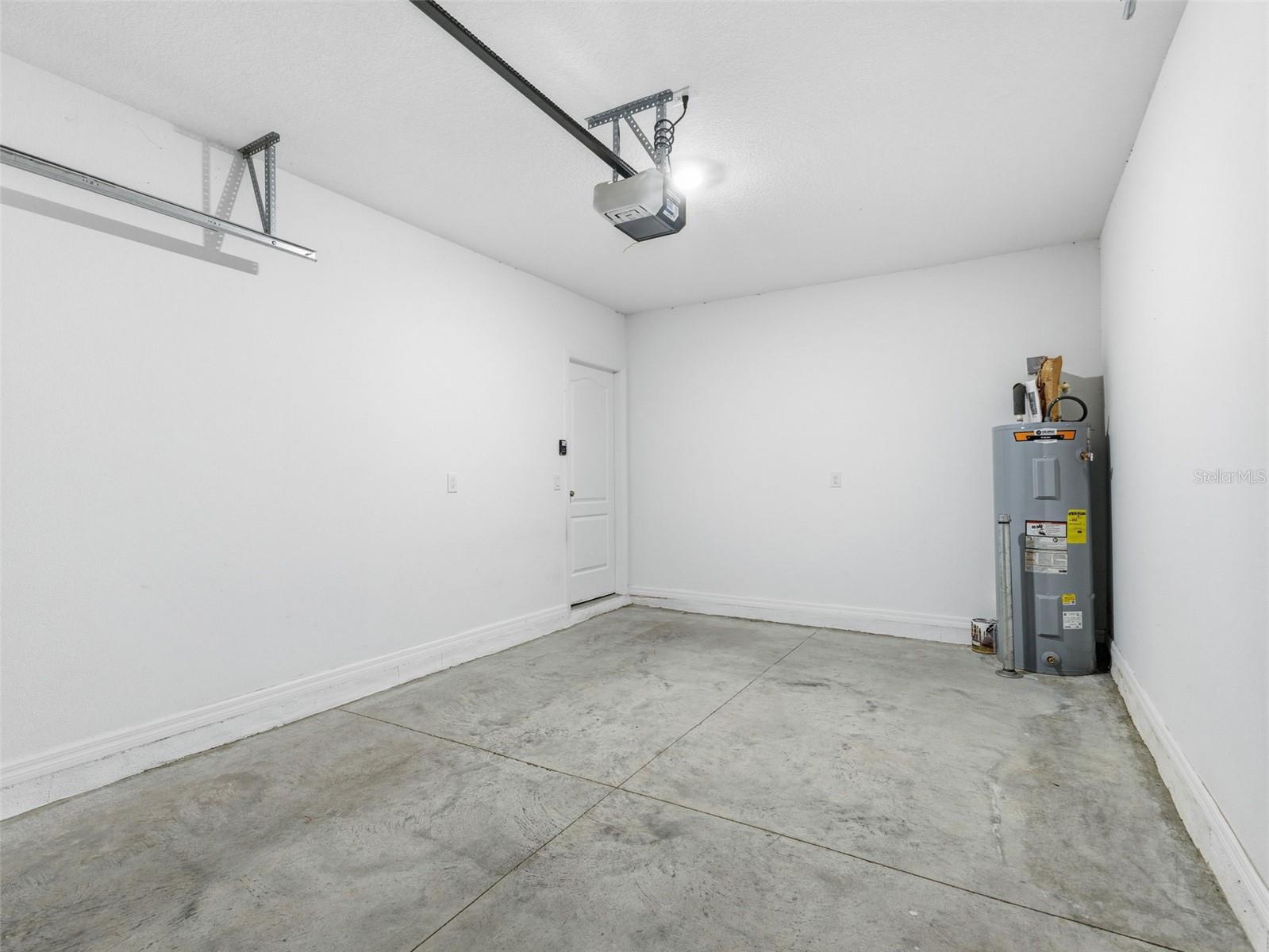 Image 31 of 50 For 32156 Pond Apple Bend