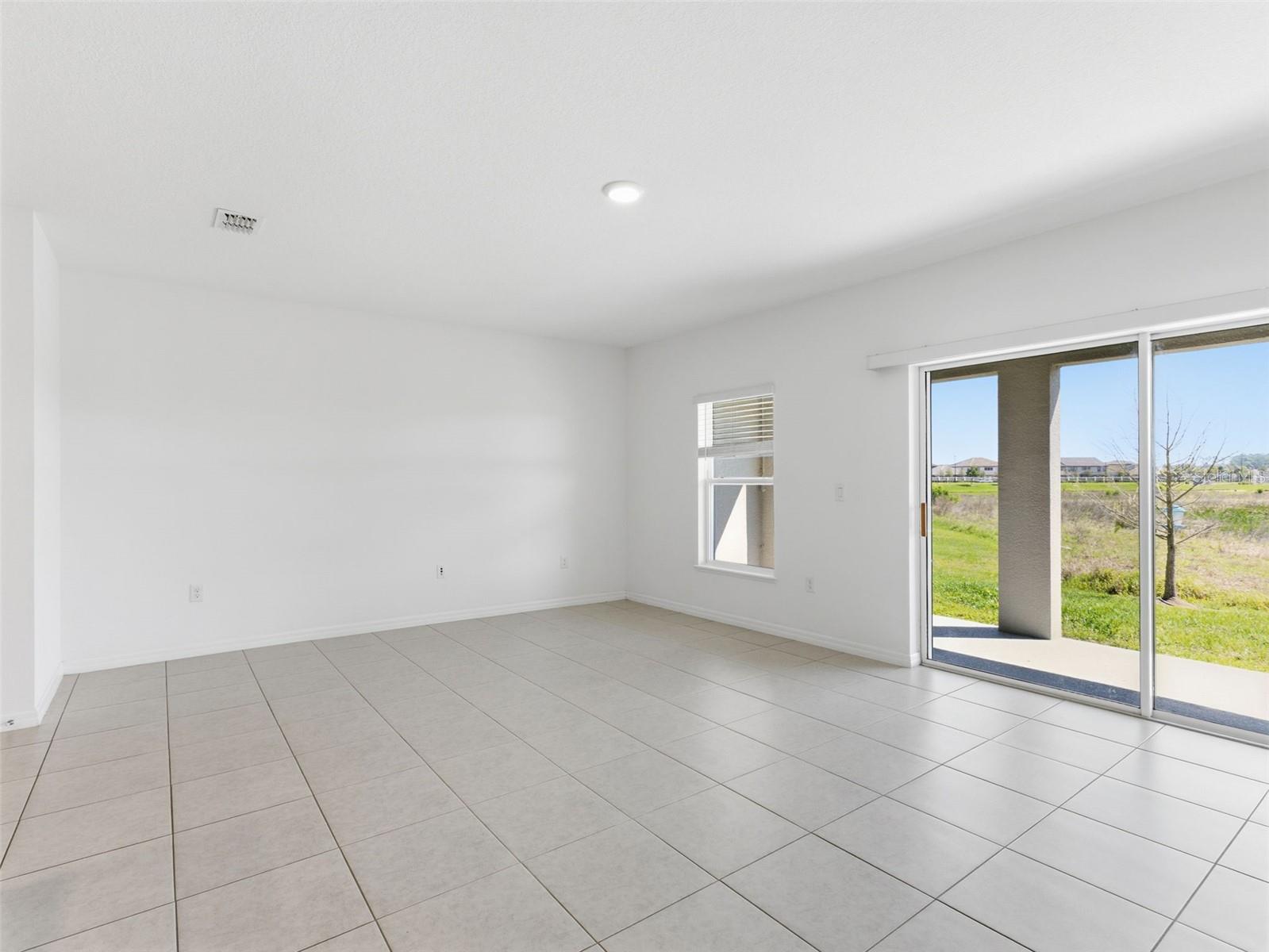 Image 9 of 50 For 32156 Pond Apple Bend