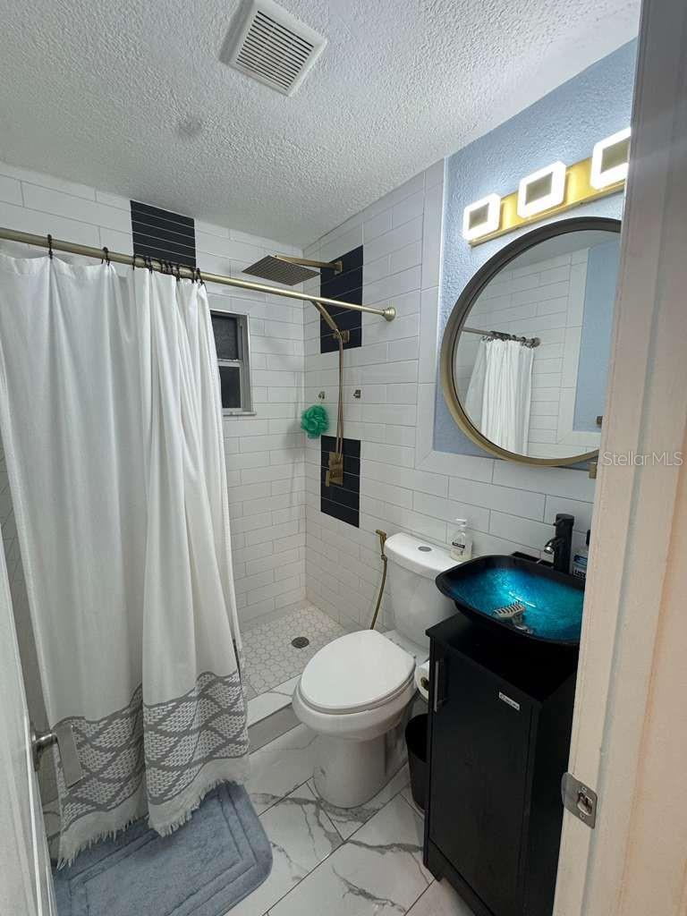 Image 12 of 19 For 2593 38th Avenue N B