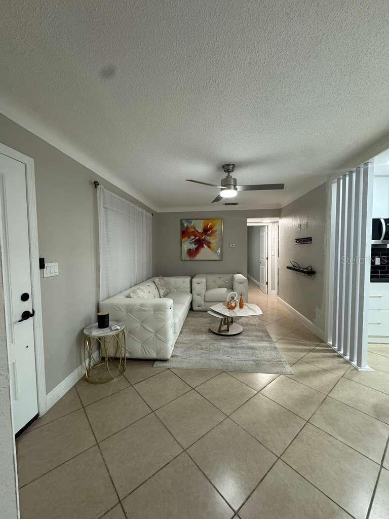 Image 3 of 19 For 2593 38th Avenue N B