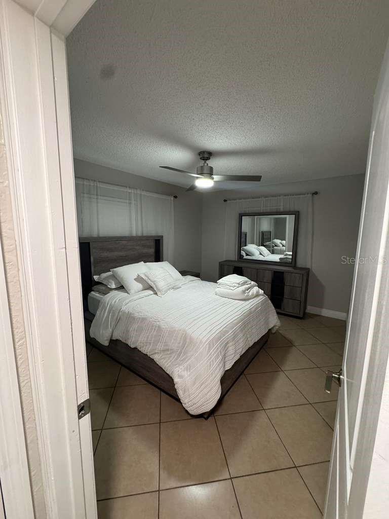 Image 6 of 19 For 2593 38th Avenue N B