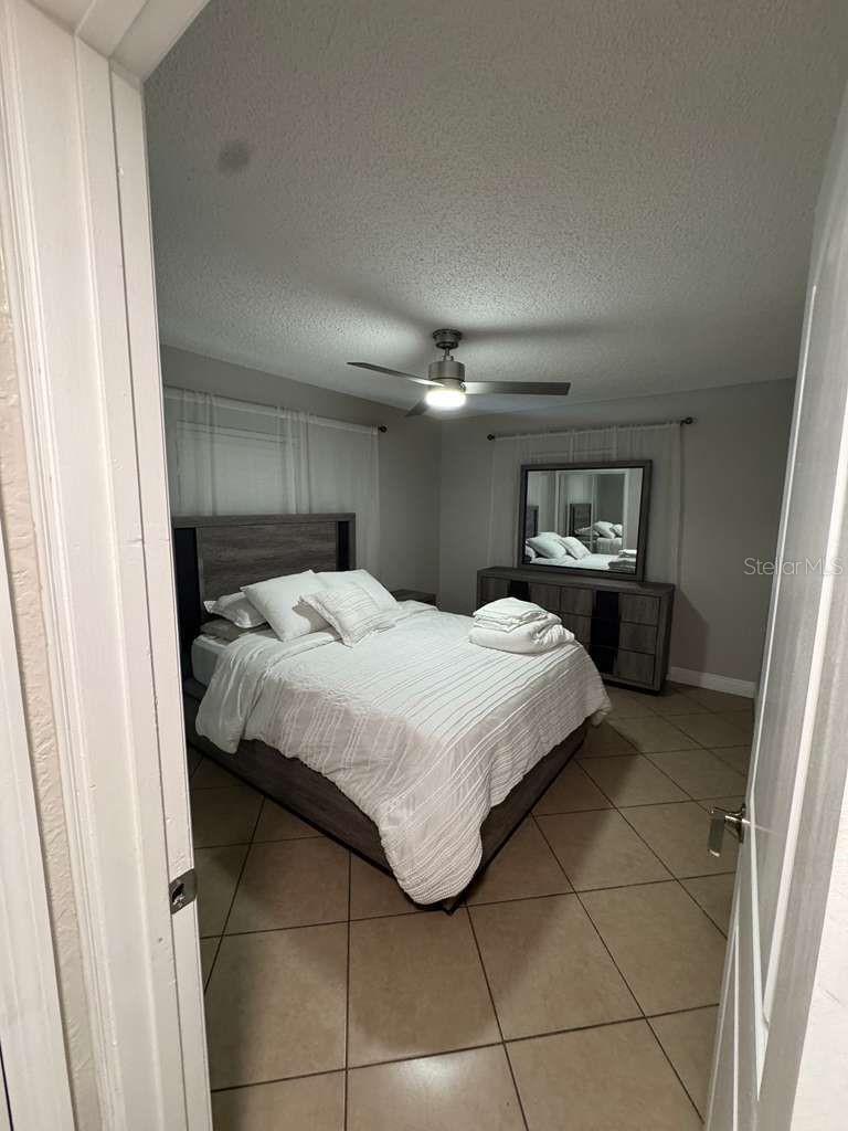 Image 7 of 19 For 2593 38th Avenue N B