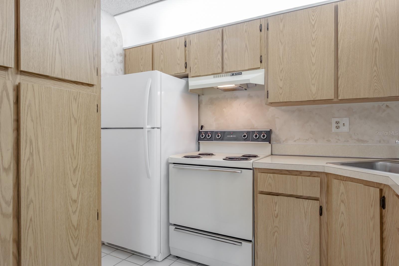 Image 15 of 43 For 3166 Lake Pine Way S E3