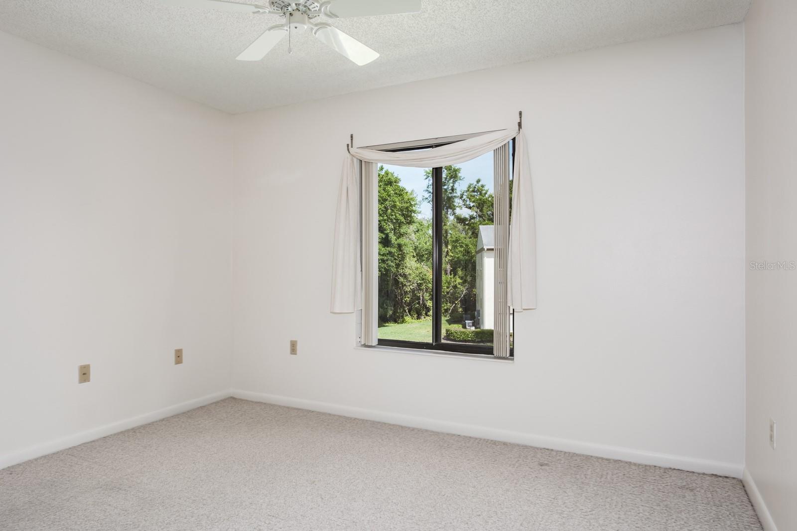 Image 24 of 43 For 3166 Lake Pine Way S E3