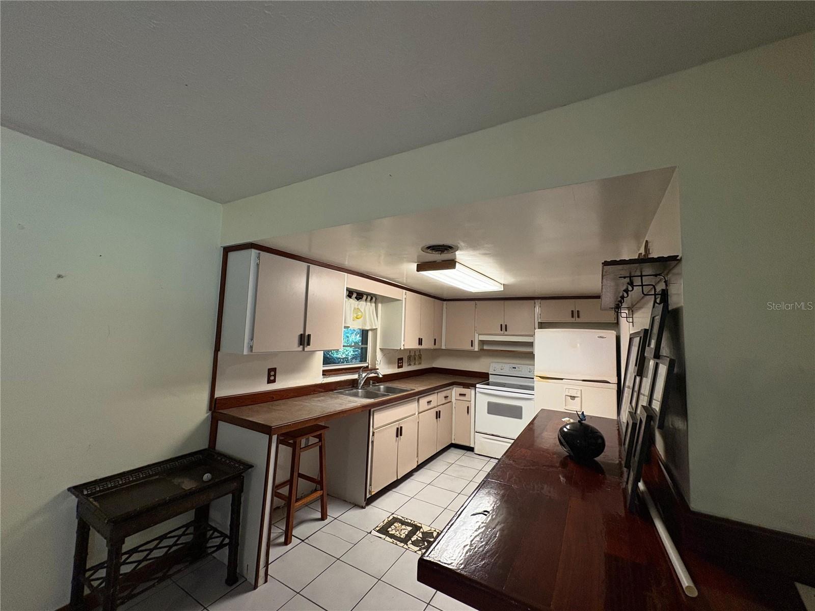 Image 9 of 25 For 1799 Lake Circle