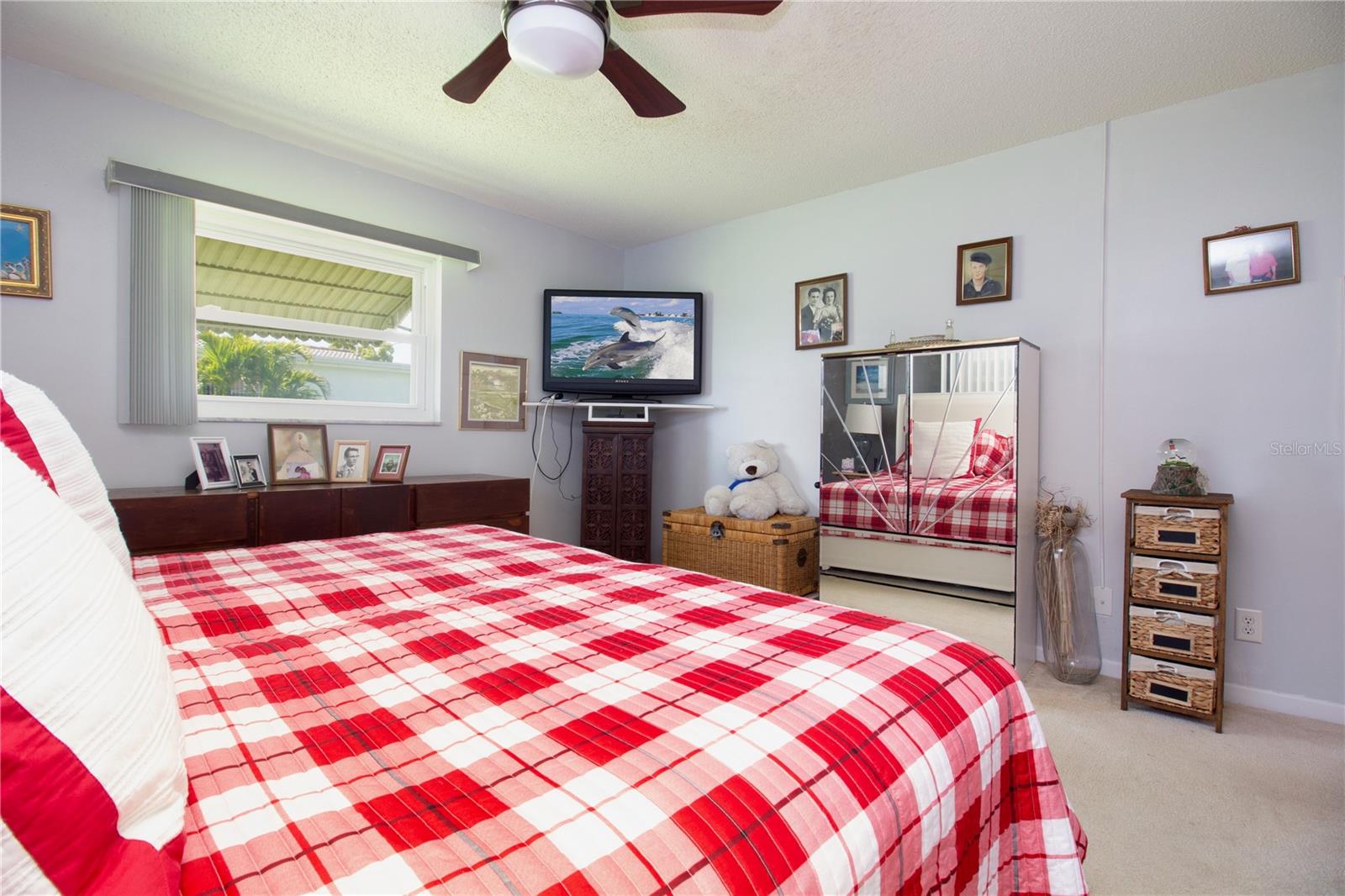 Image 17 of 35 For 3836 100th Place N