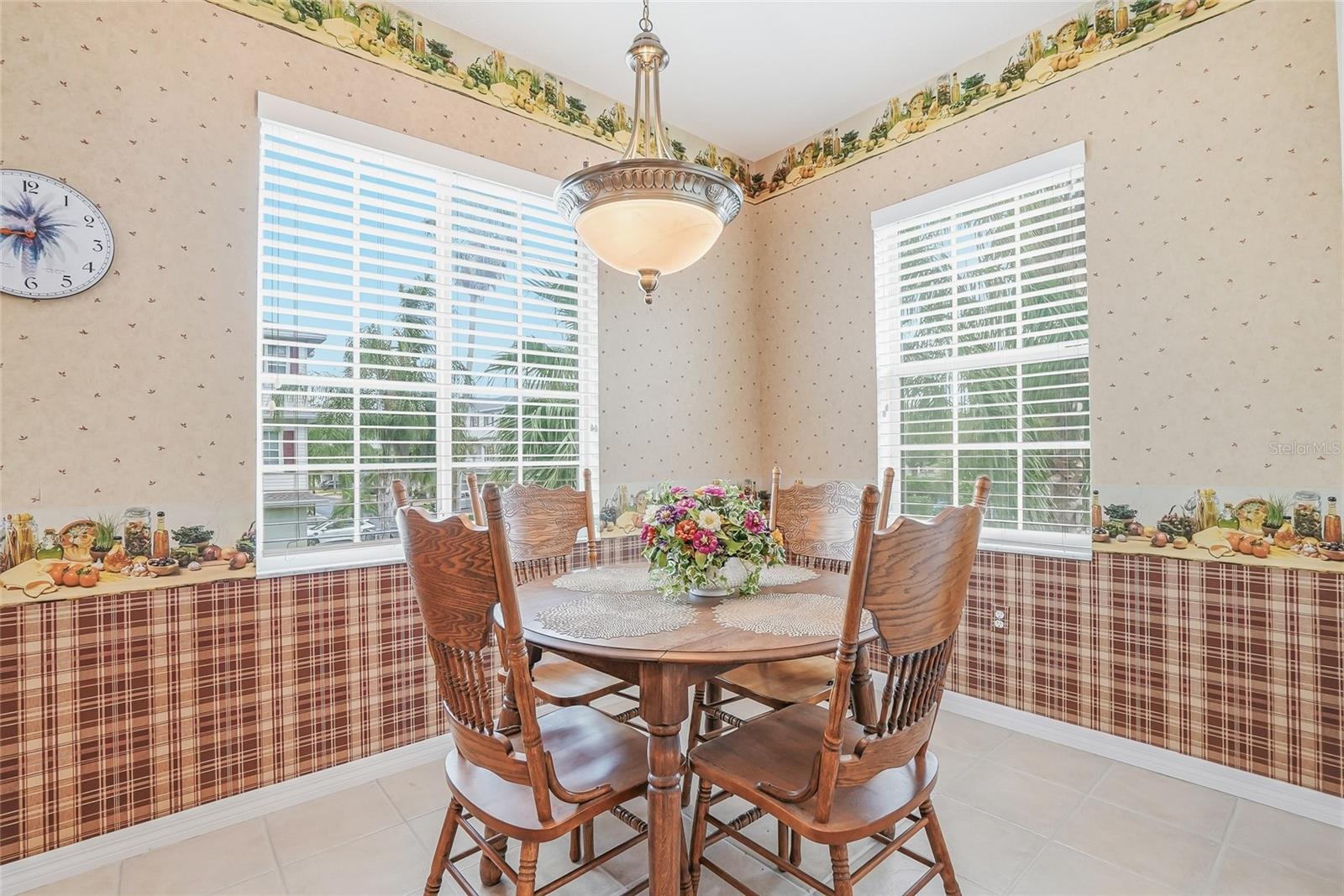 Image 20 of 60 For 1009 34th Drive W