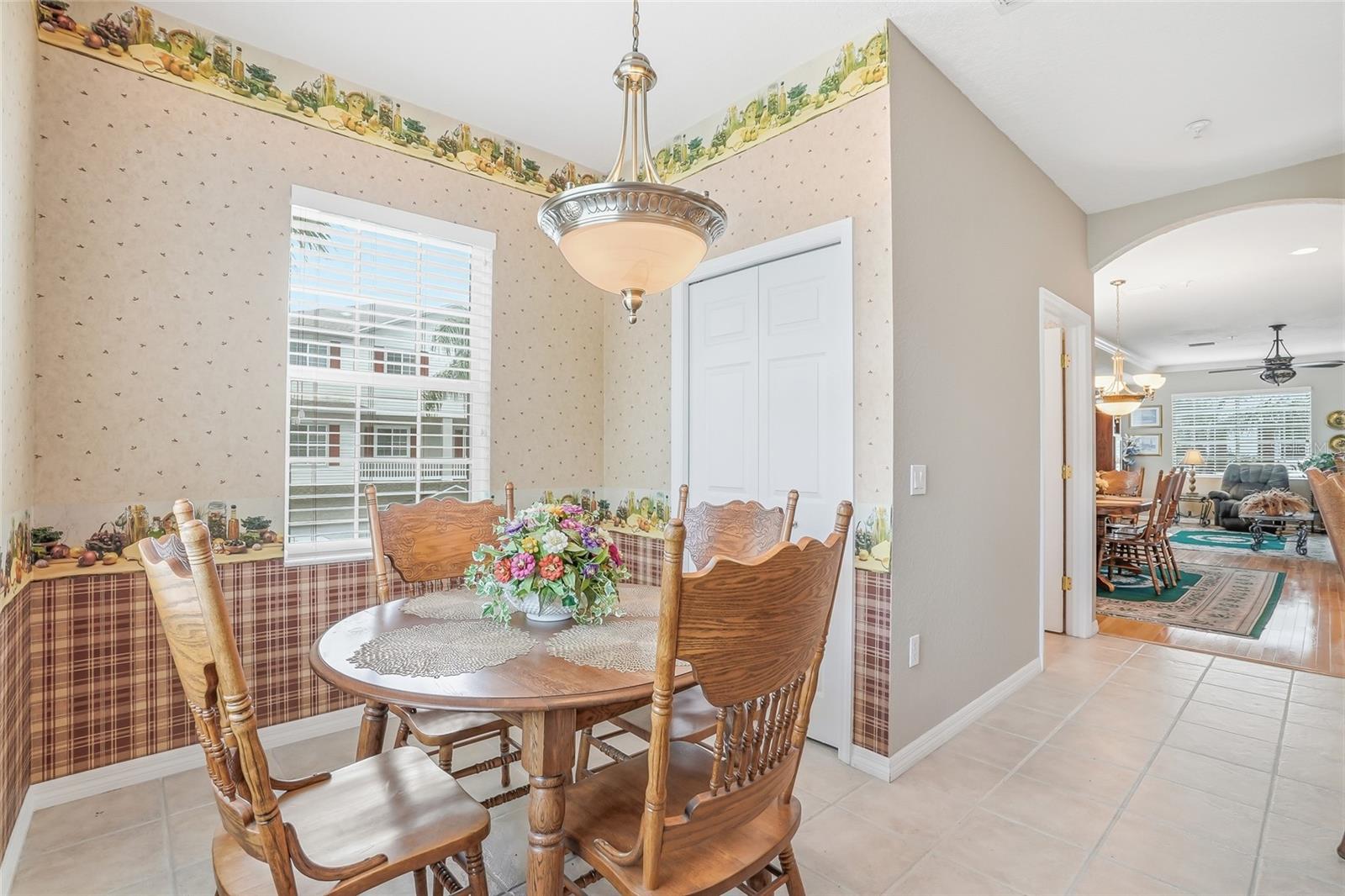 Image 22 of 60 For 1009 34th Drive W