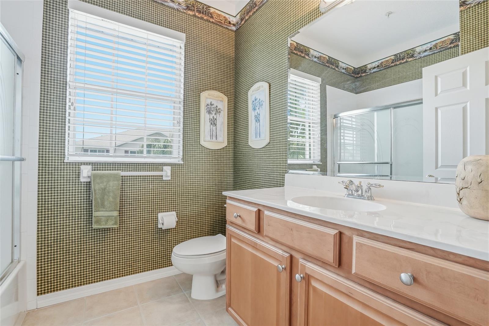 Image 40 of 60 For 1009 34th Drive W