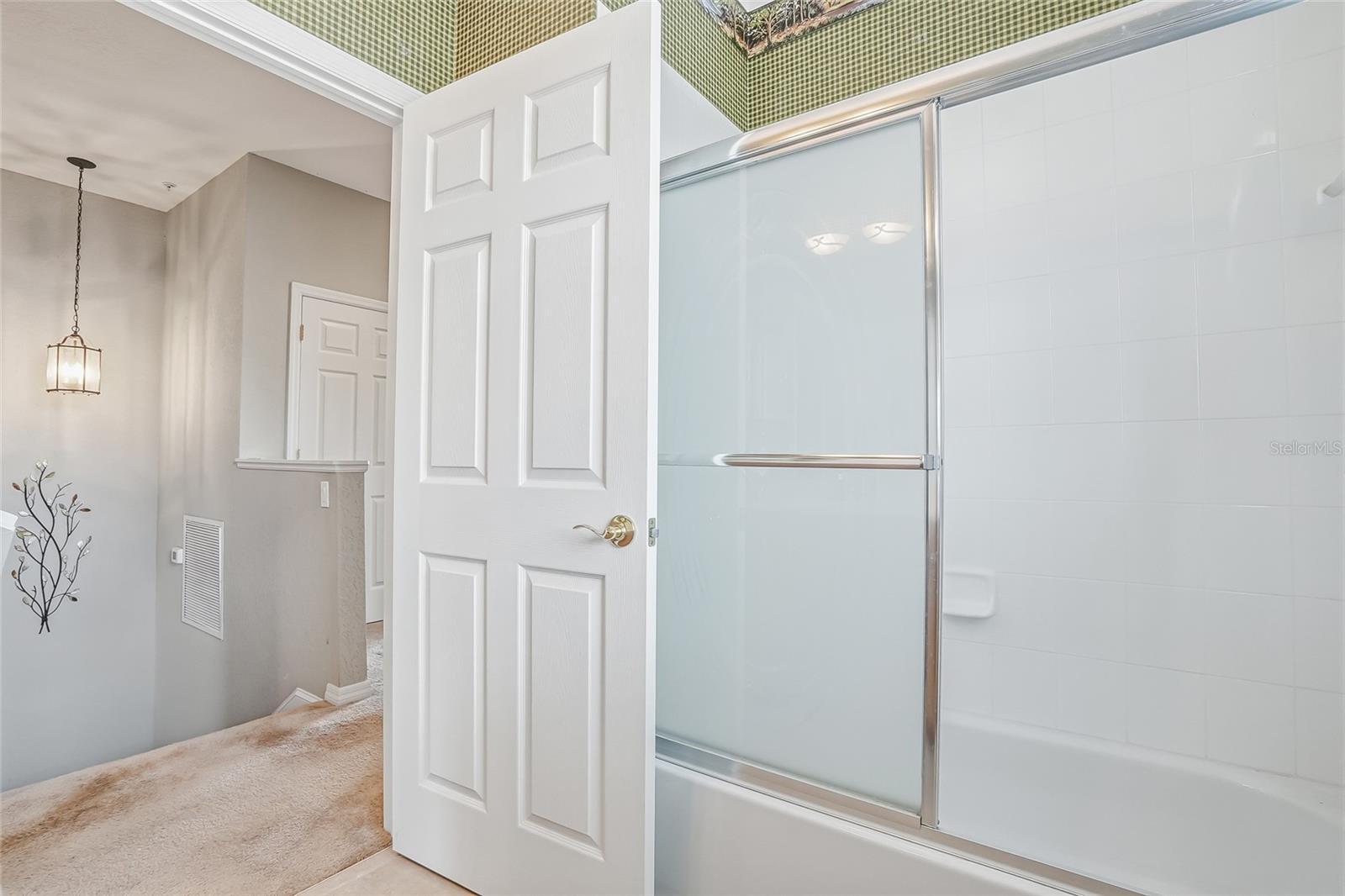 Image 41 of 60 For 1009 34th Drive W