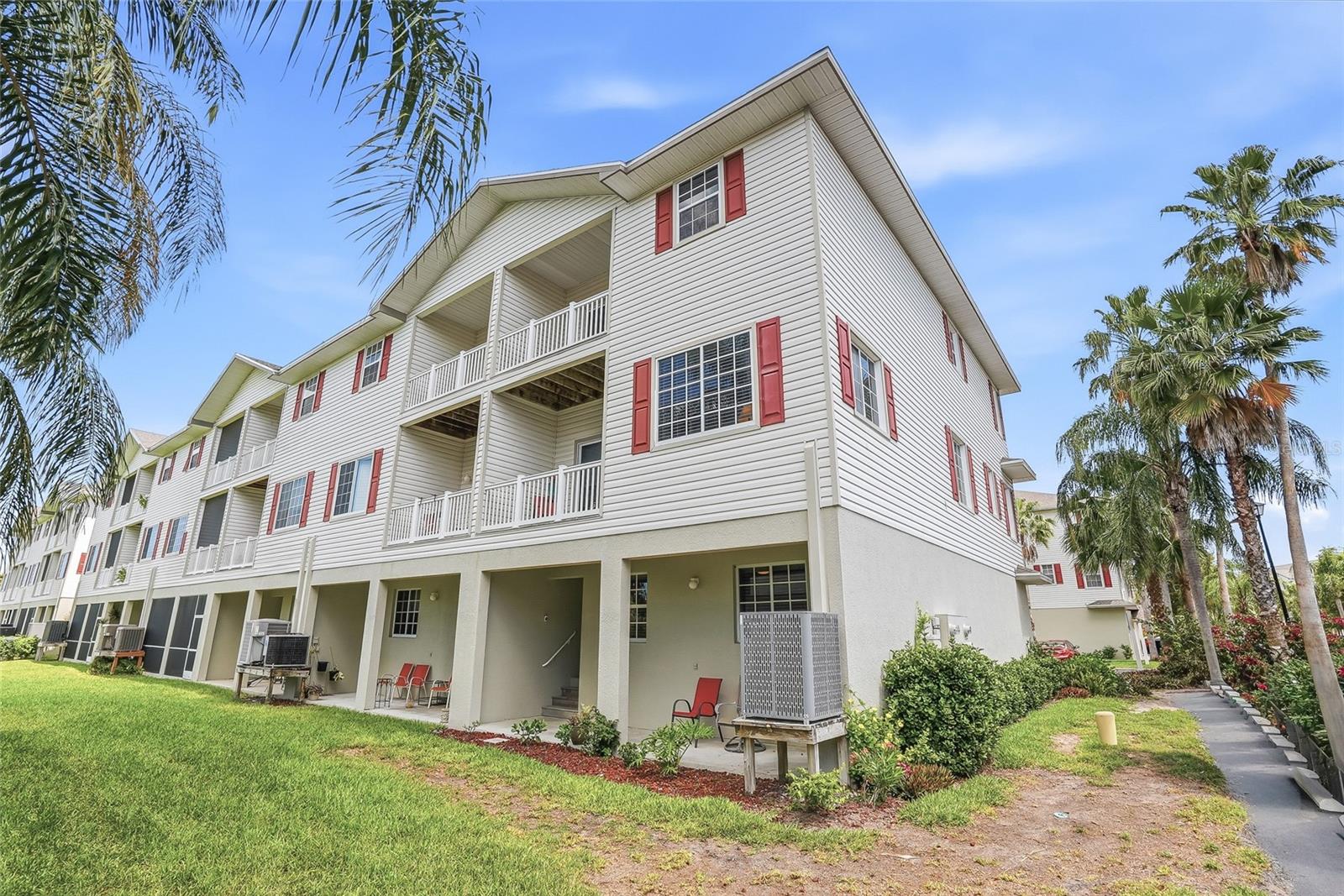 Image 47 of 60 For 1009 34th Drive W