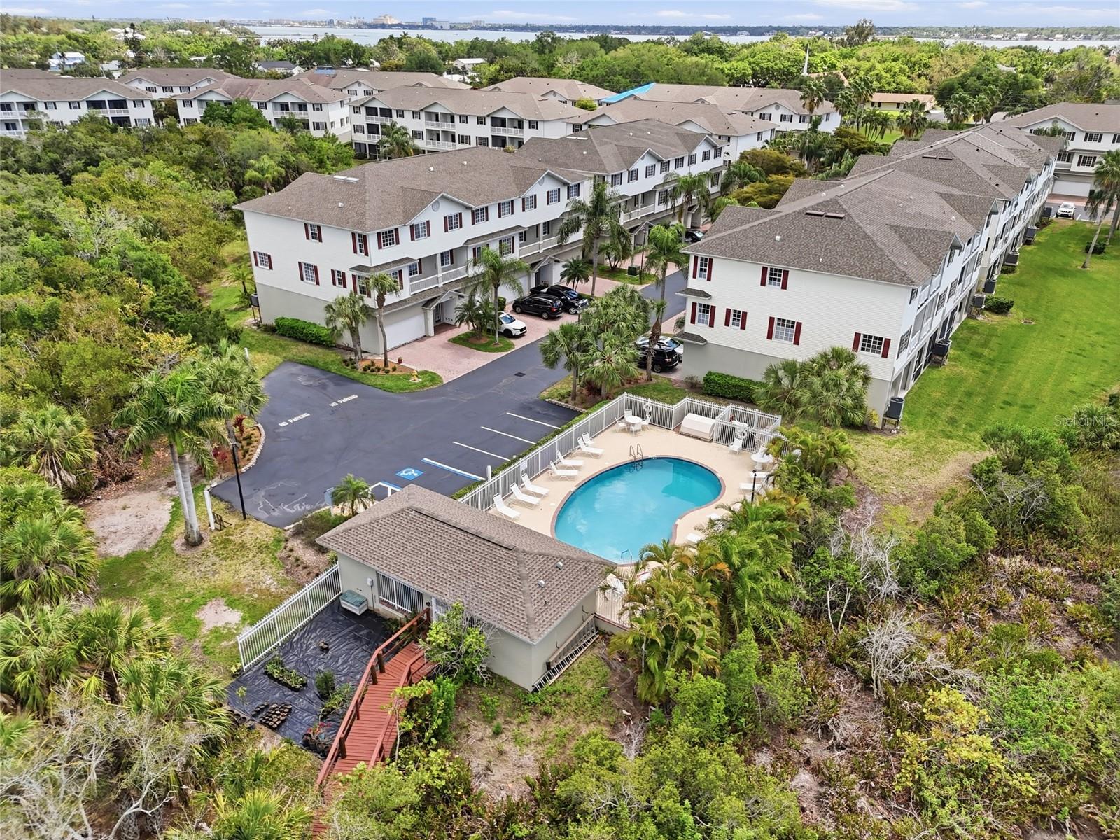 Image 55 of 60 For 1009 34th Drive W