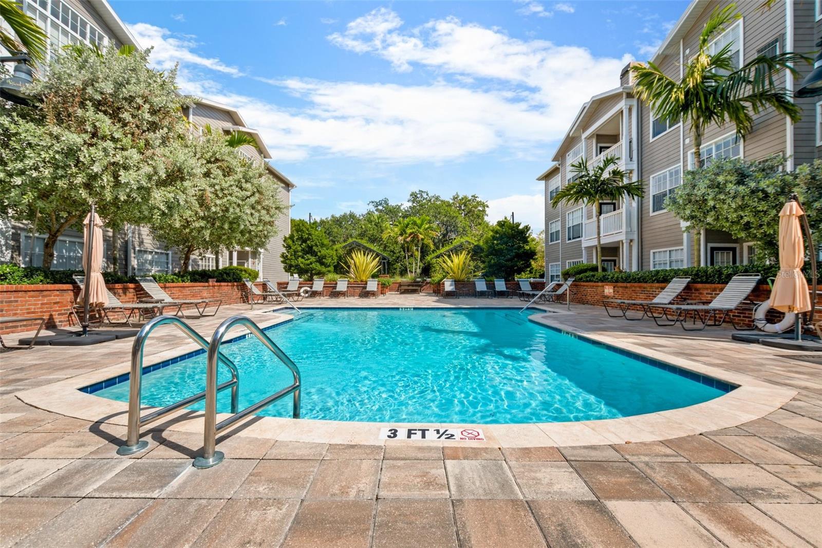 Image 16 of 44 For 800 Dakota Avenue 435