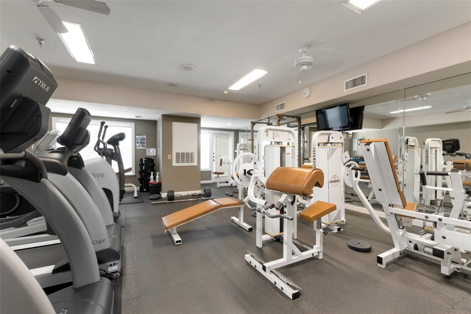 Image 31 of 44 For 800 Dakota Avenue 435