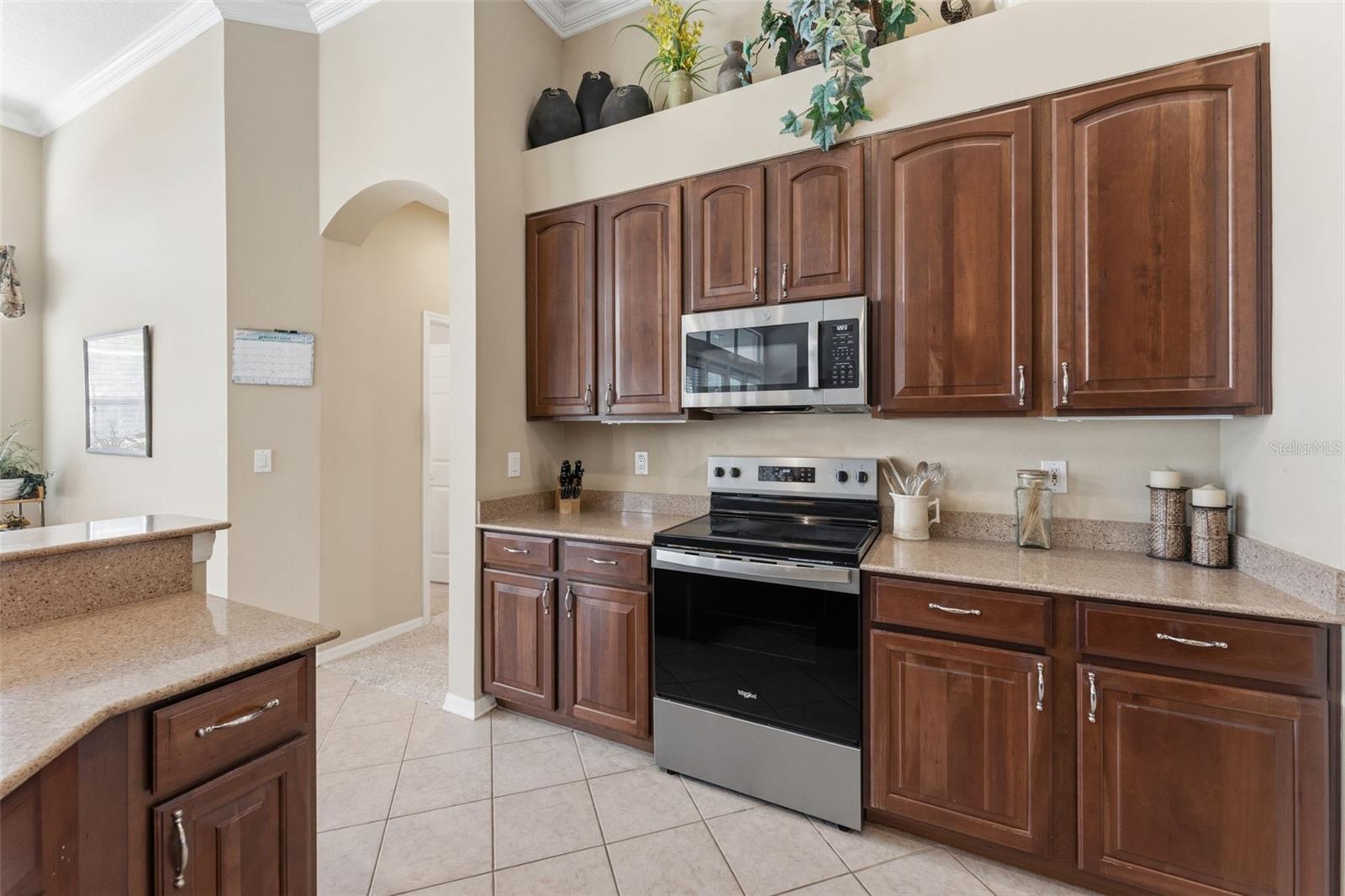 Image 17 of 41 For 5925 Jefferson Park Drive