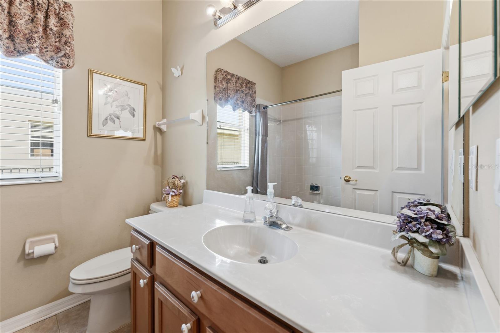 Image 23 of 41 For 5925 Jefferson Park Drive