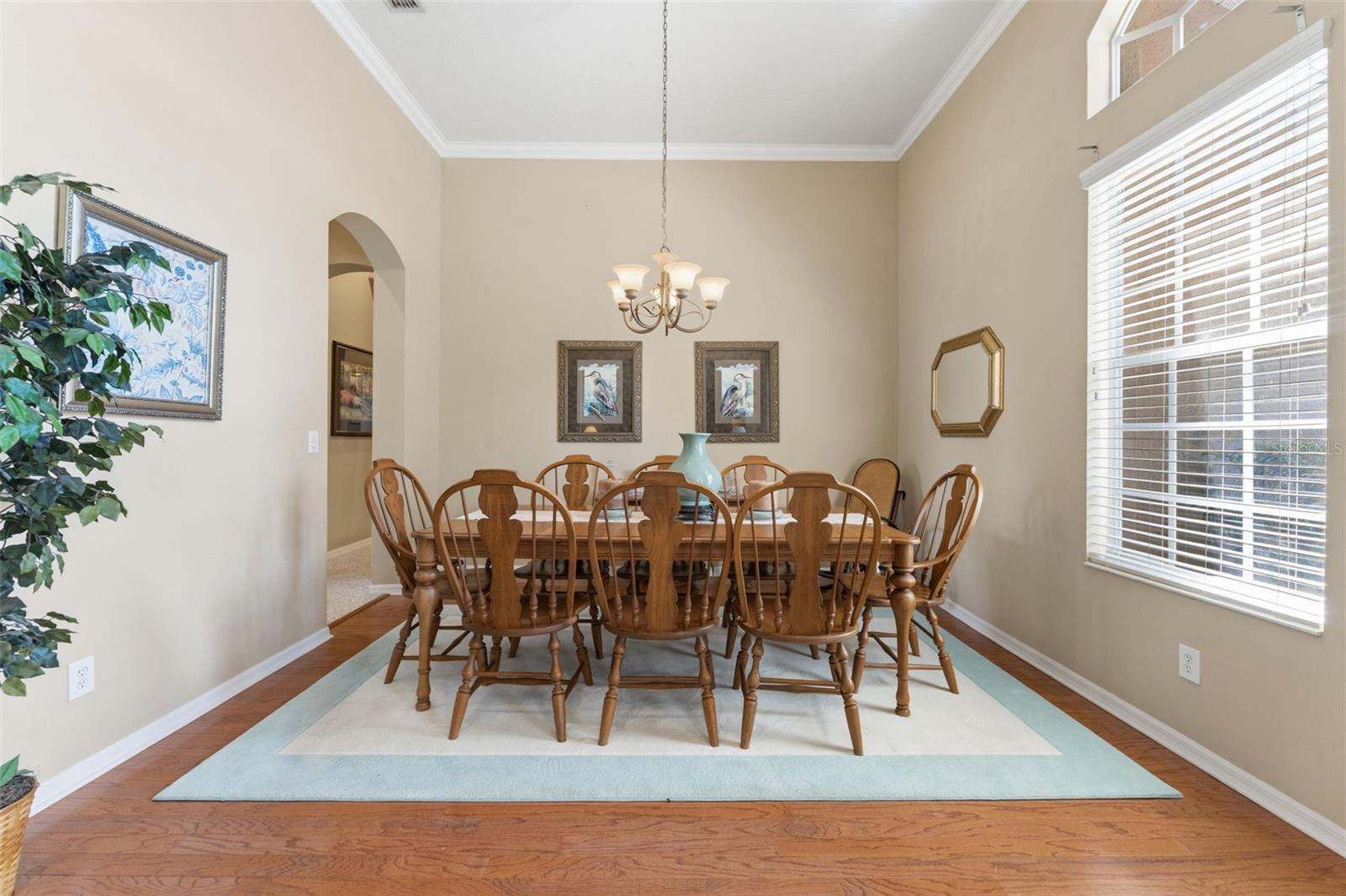 Image 7 of 41 For 5925 Jefferson Park Drive