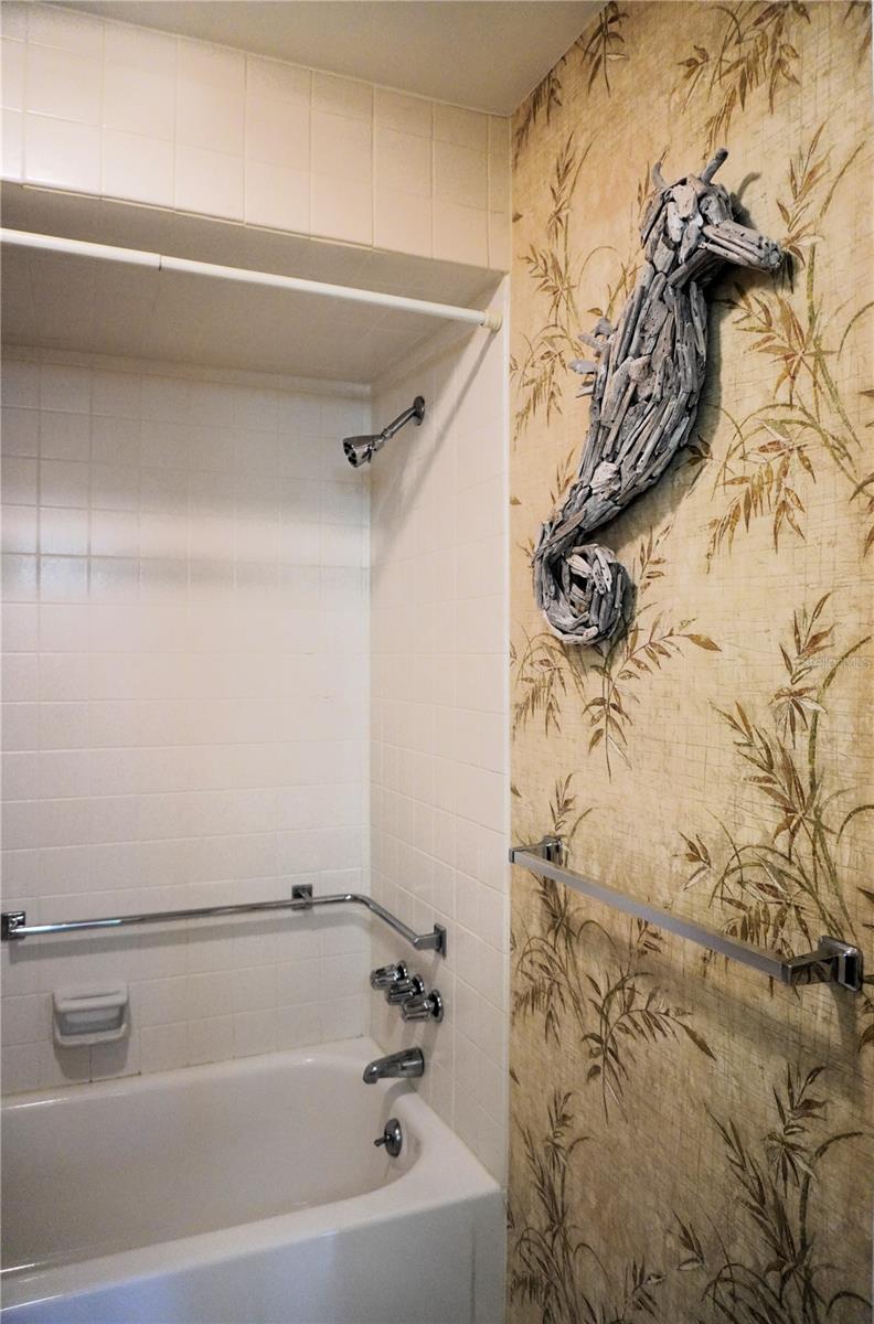 Image 17 of 30 For 4312 Tahitian Gardens Circle A