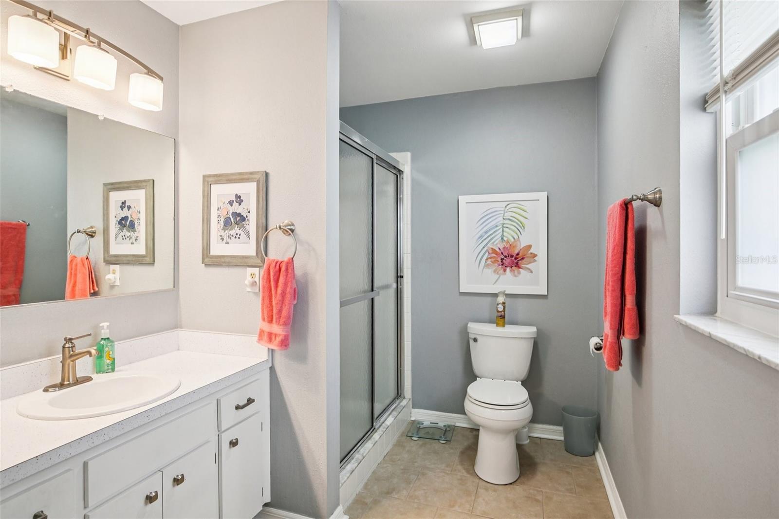 Image 18 of 52 For 504 Lime Tree Court