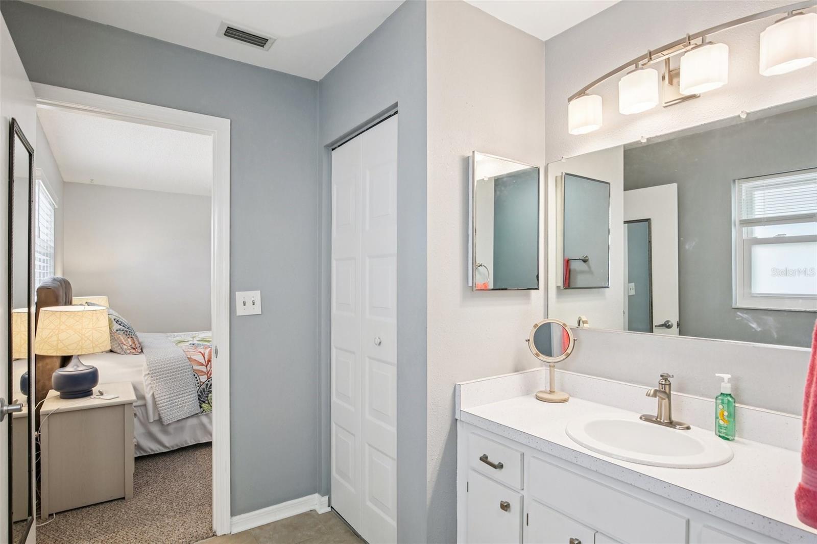 Image 19 of 52 For 504 Lime Tree Court