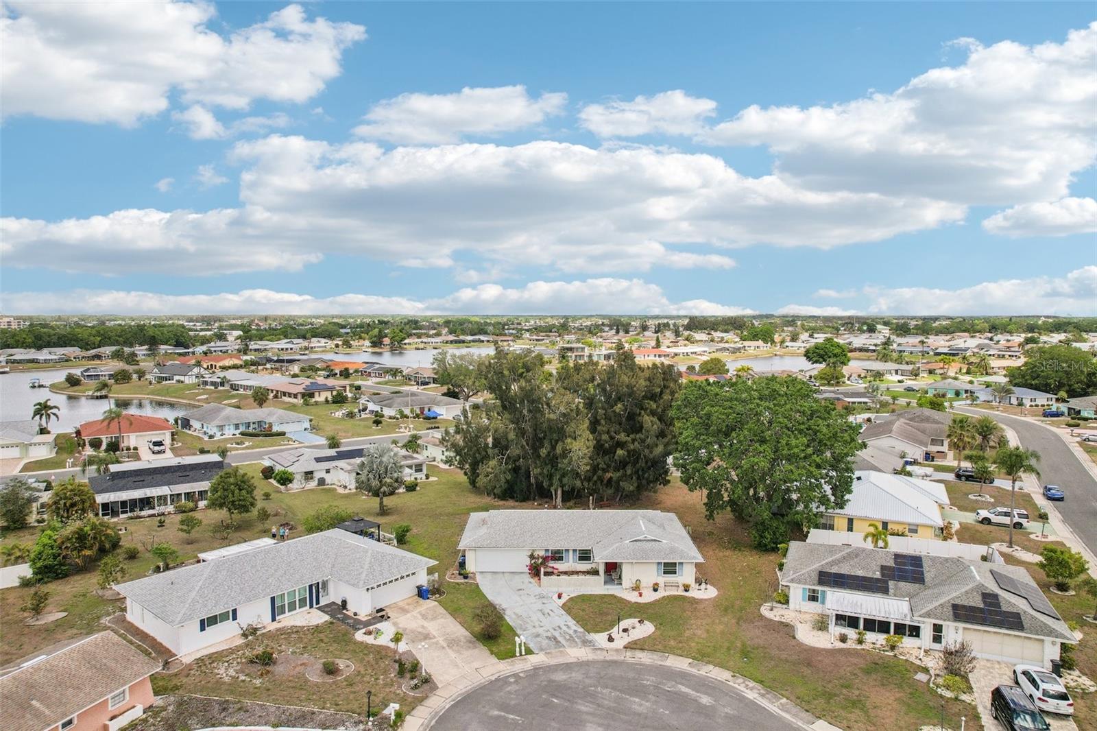 Image 32 of 52 For 504 Lime Tree Court