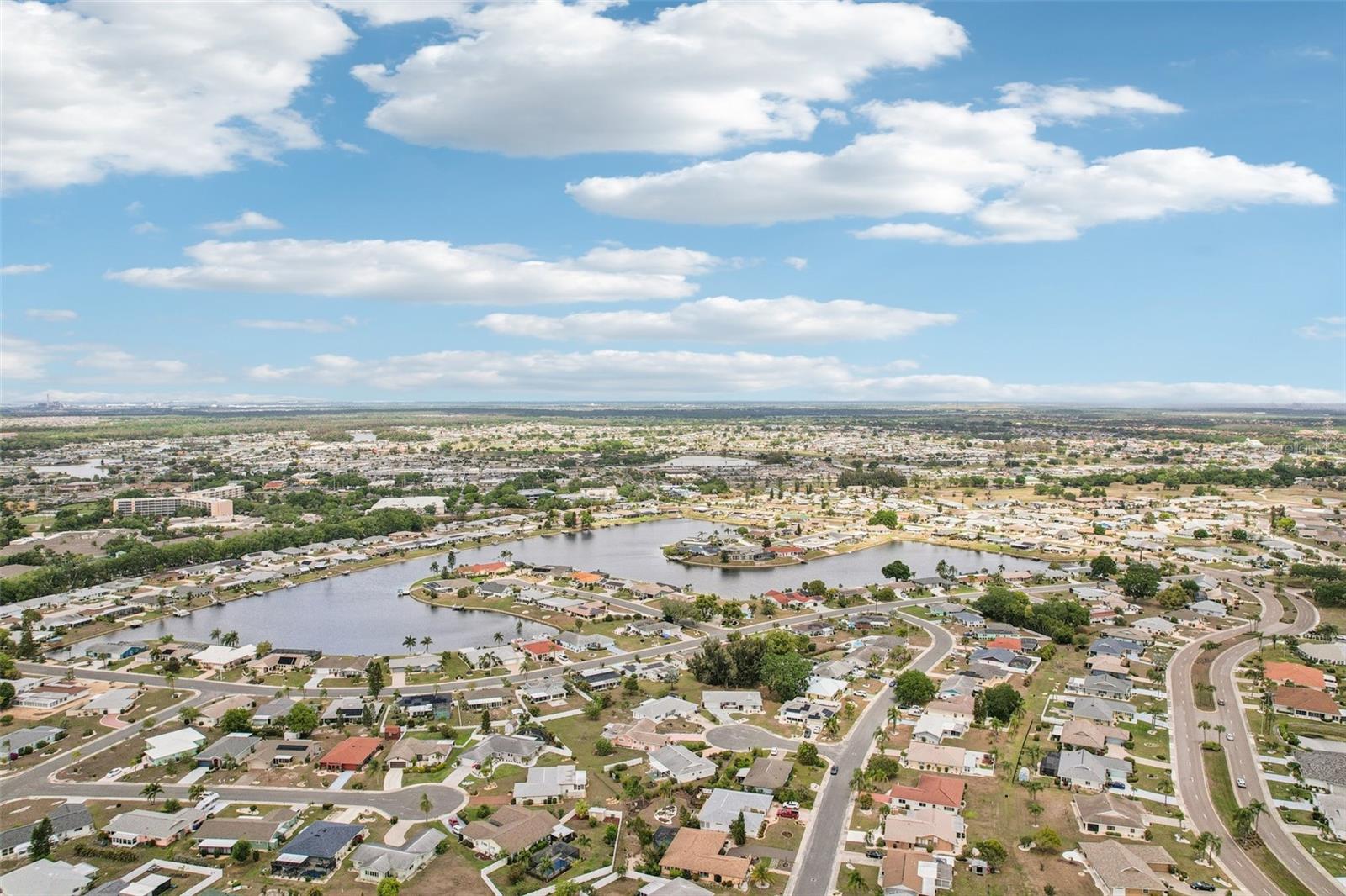 Image 37 of 52 For 504 Lime Tree Court