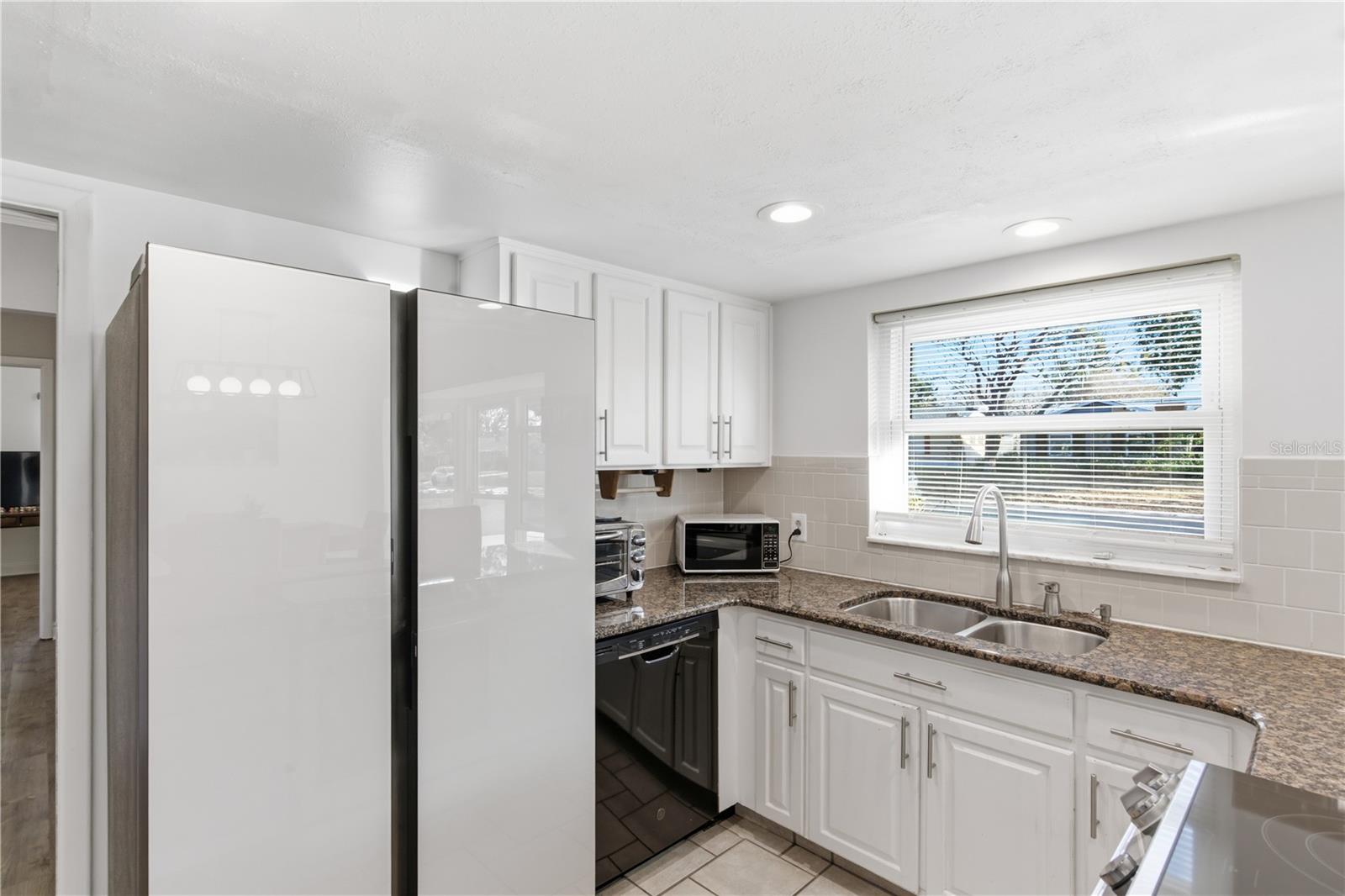 Image 21 of 42 For 308 Ellen Way