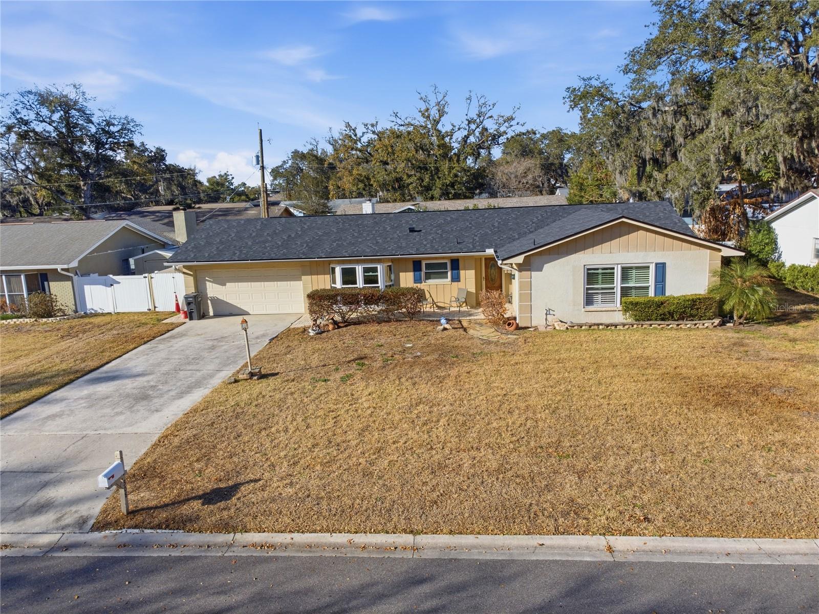 Image 36 of 42 For 308 Ellen Way