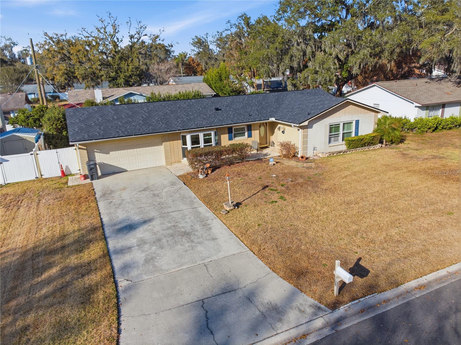 Image 37 of 42 For 308 Ellen Way