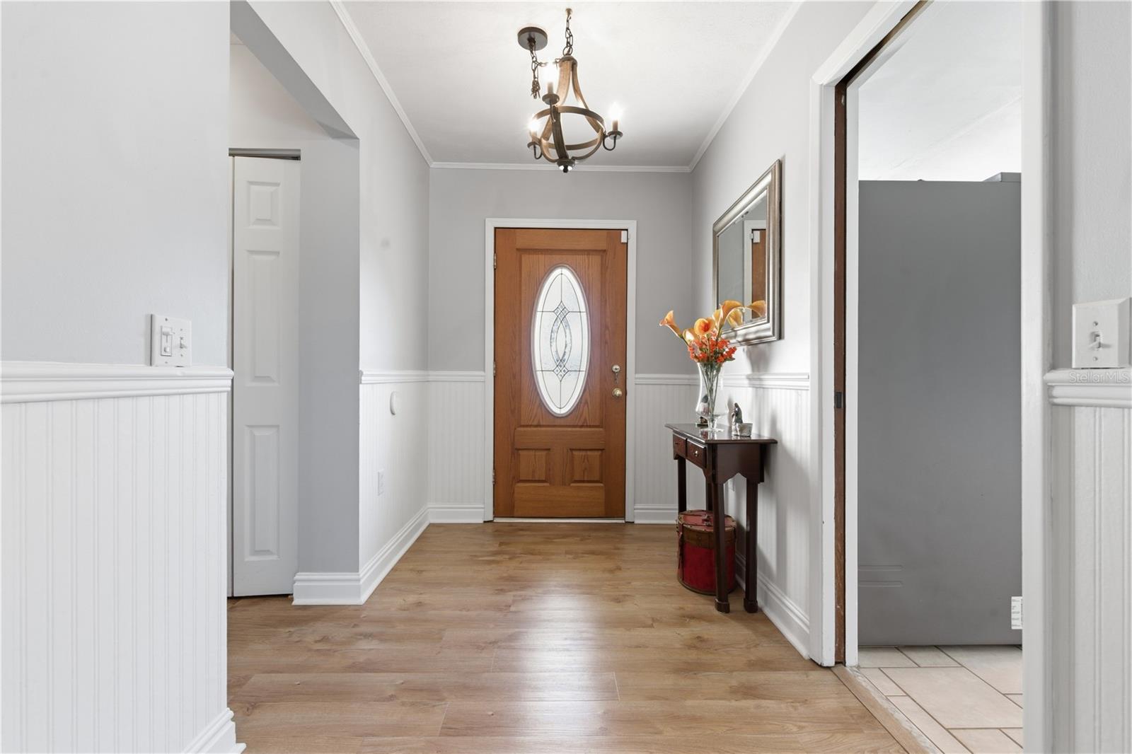 Image 9 of 42 For 308 Ellen Way