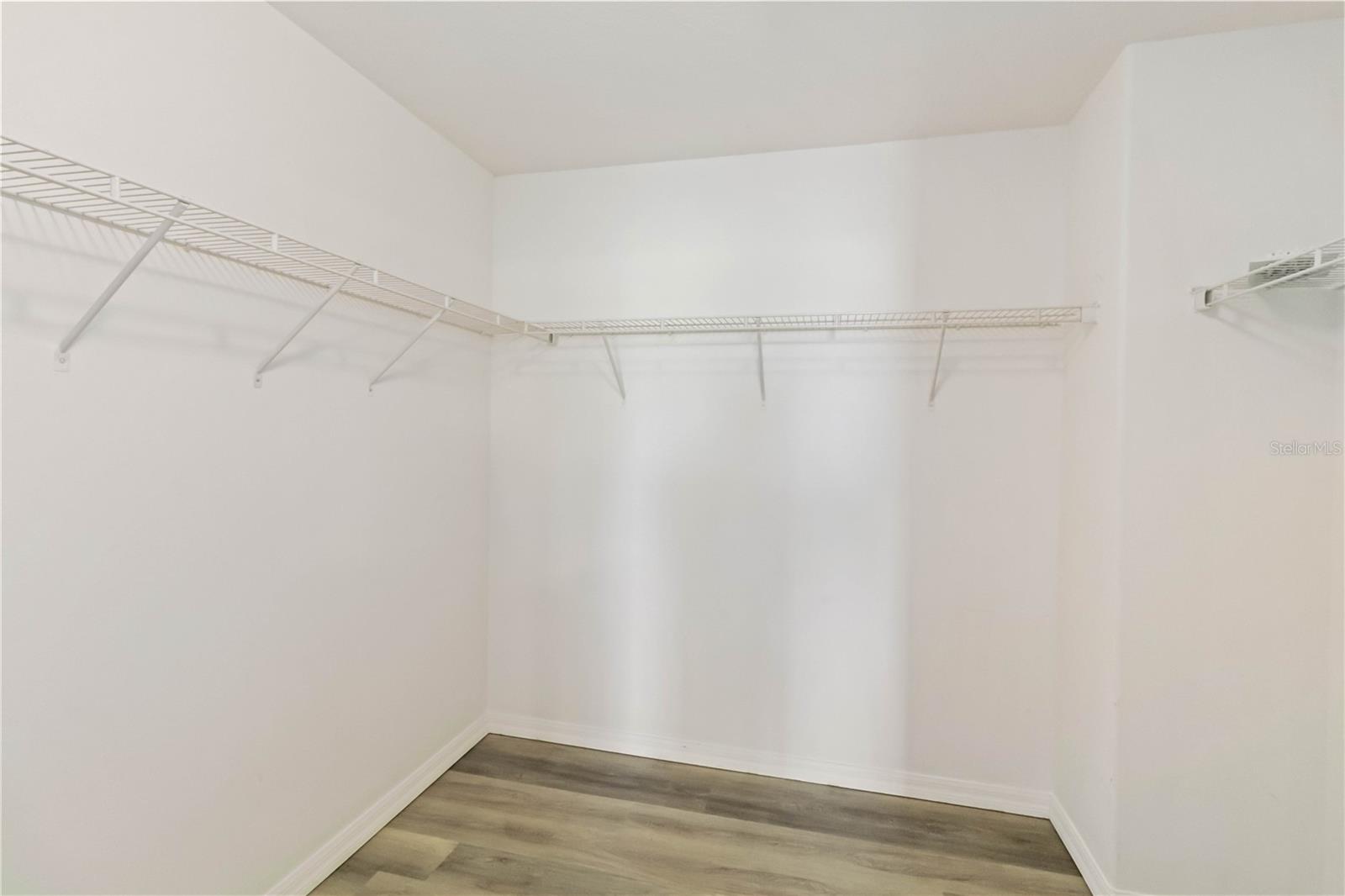 Image 18 of 33 For 15425 Lost Creek Lane