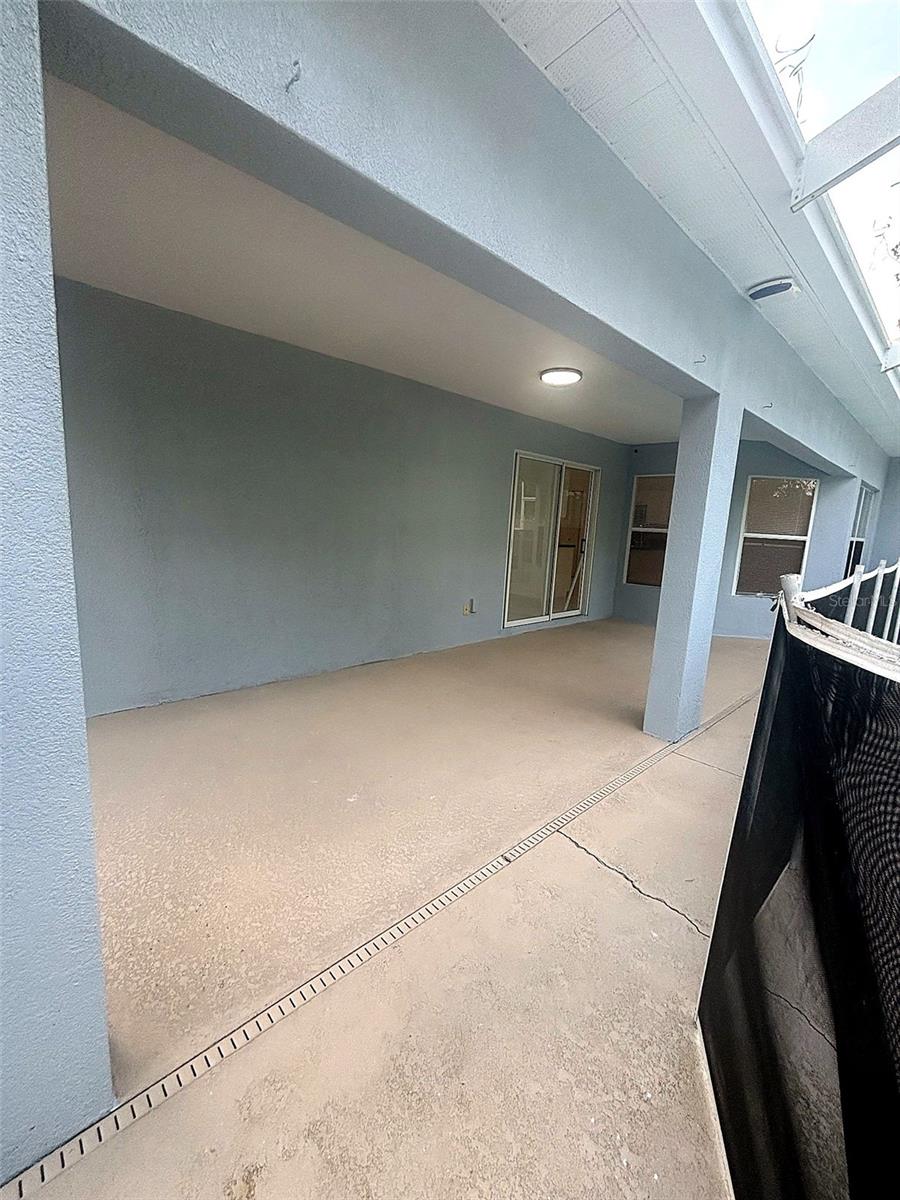 Image 12 of 18 For 2222 Champlain Avenue