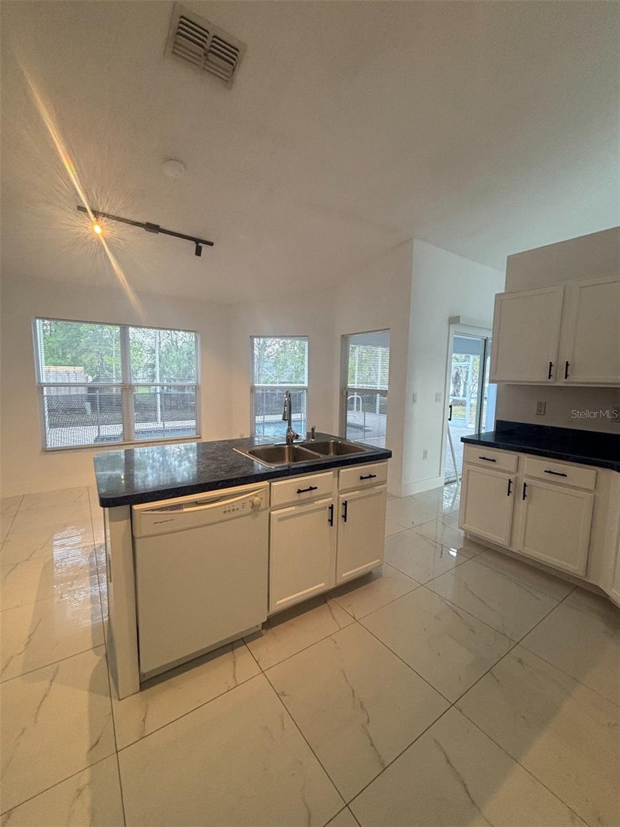 Image 2 of 18 For 2222 Champlain Avenue