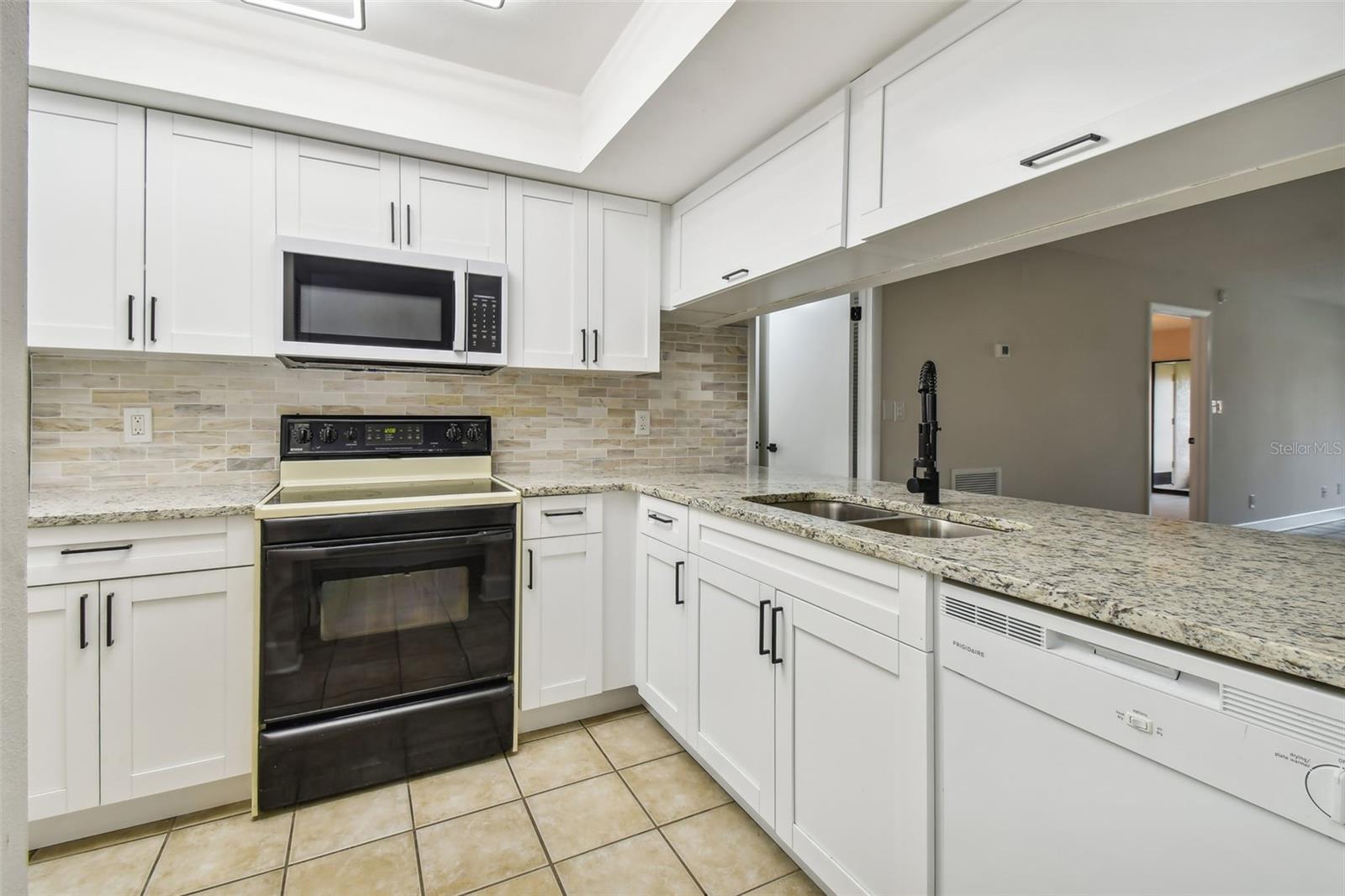 Image 13 of 70 For 4800 Brittany Drive S 102