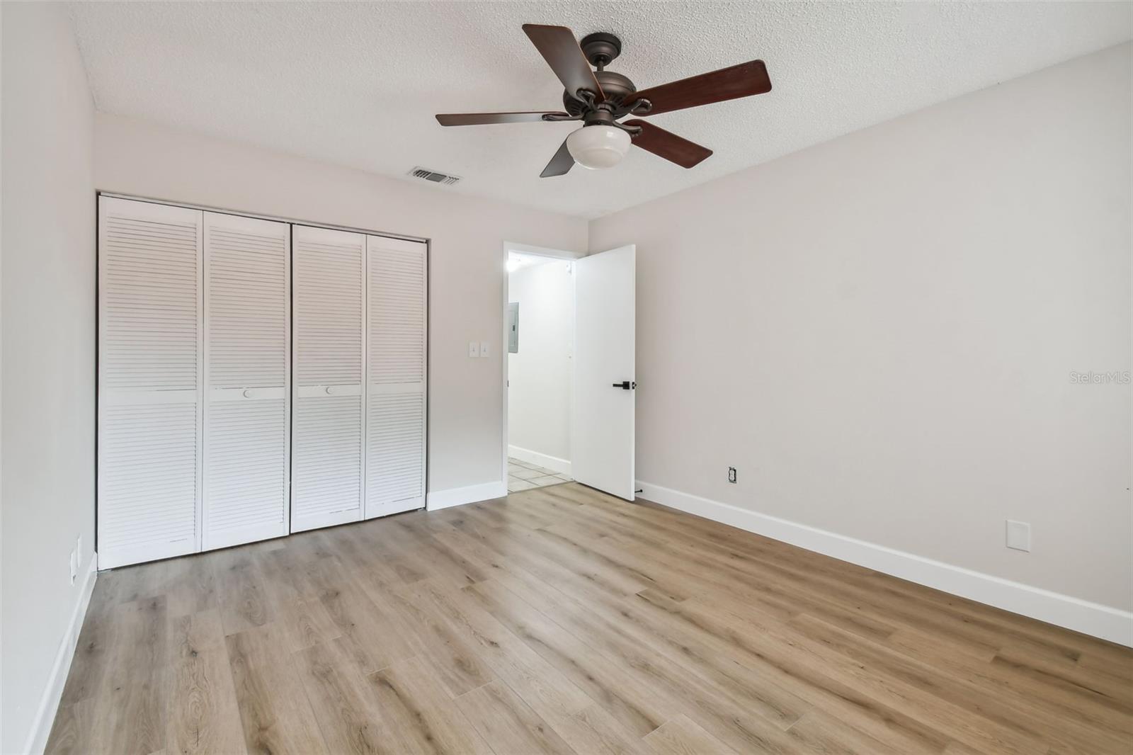 Image 35 of 70 For 4800 Brittany Drive S 102