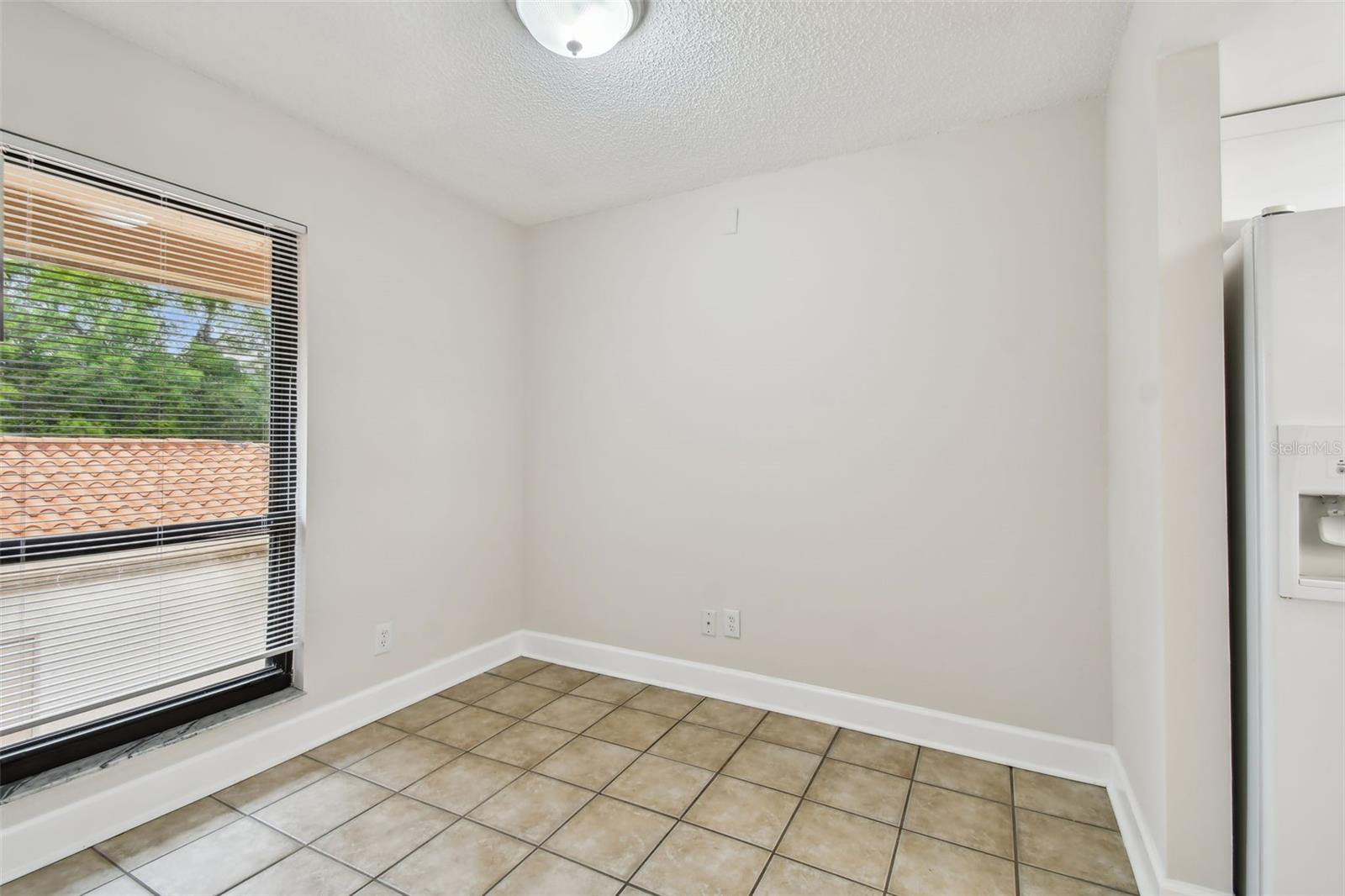 Image 4 of 70 For 4800 Brittany Drive S 102