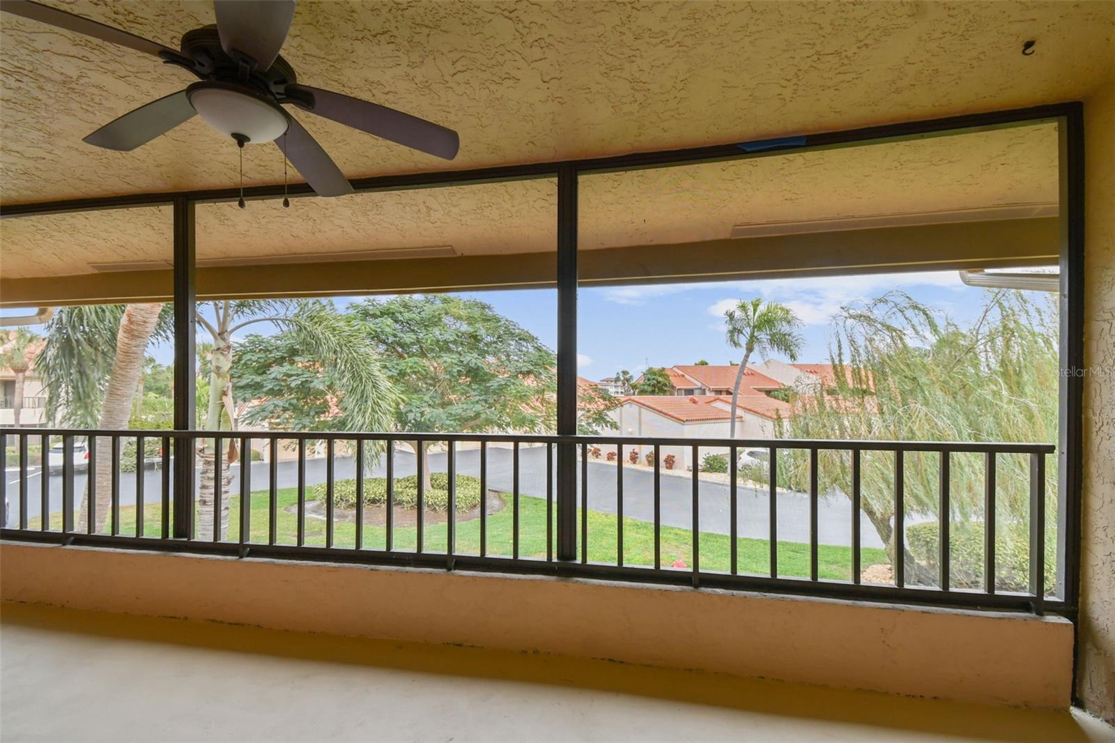 Image 46 of 70 For 4800 Brittany Drive S 102