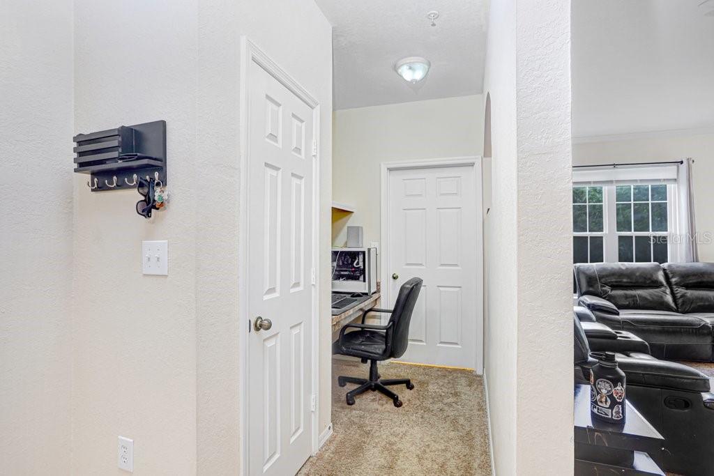 Image 12 of 33 For 2407 Courtney Meadows Court 303