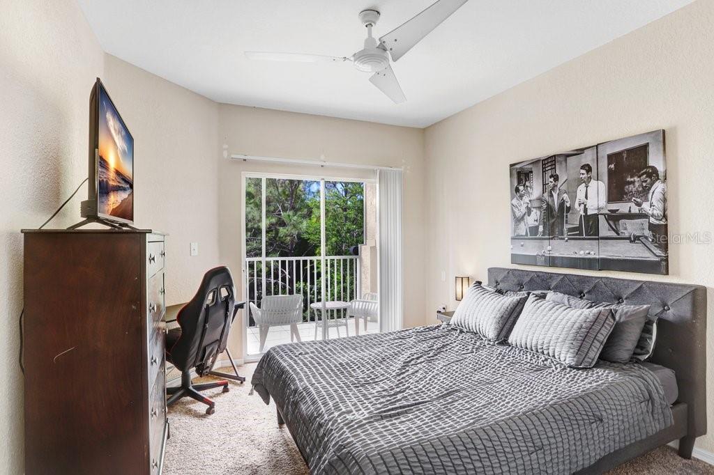 Image 13 of 33 For 2407 Courtney Meadows Court 303