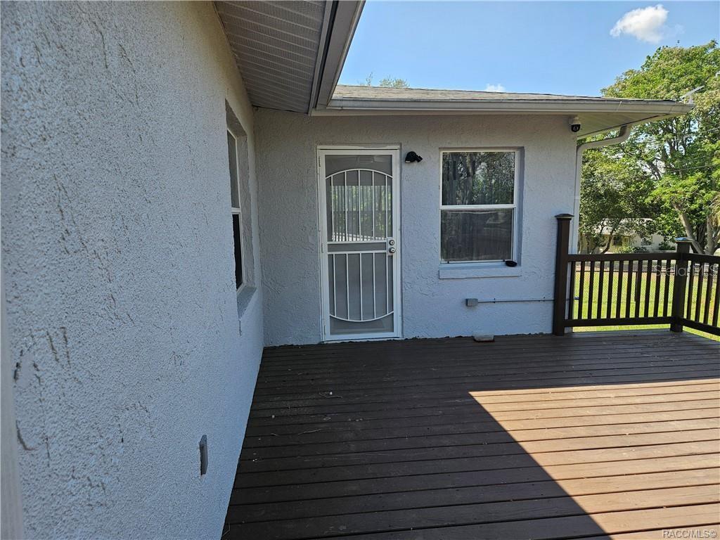 Image 18 of 34 For 404 Adams Street