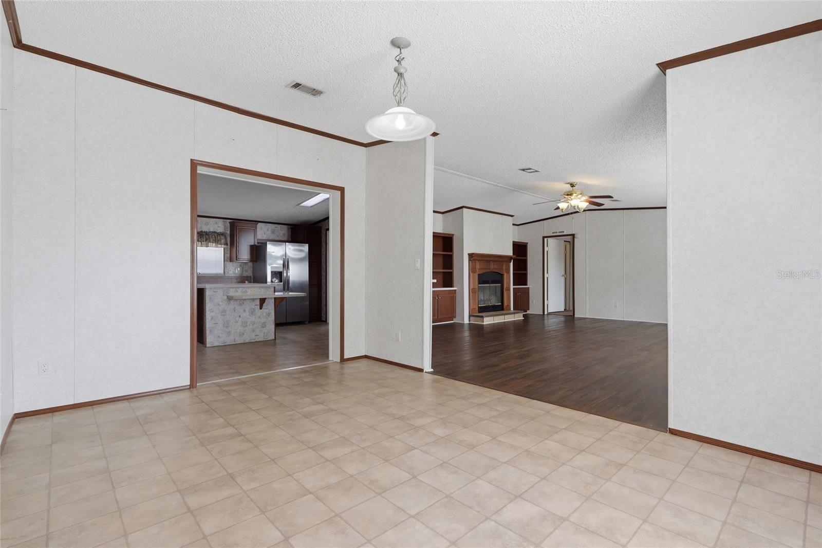 Image 16 of 34 For 7140 Elwood Road