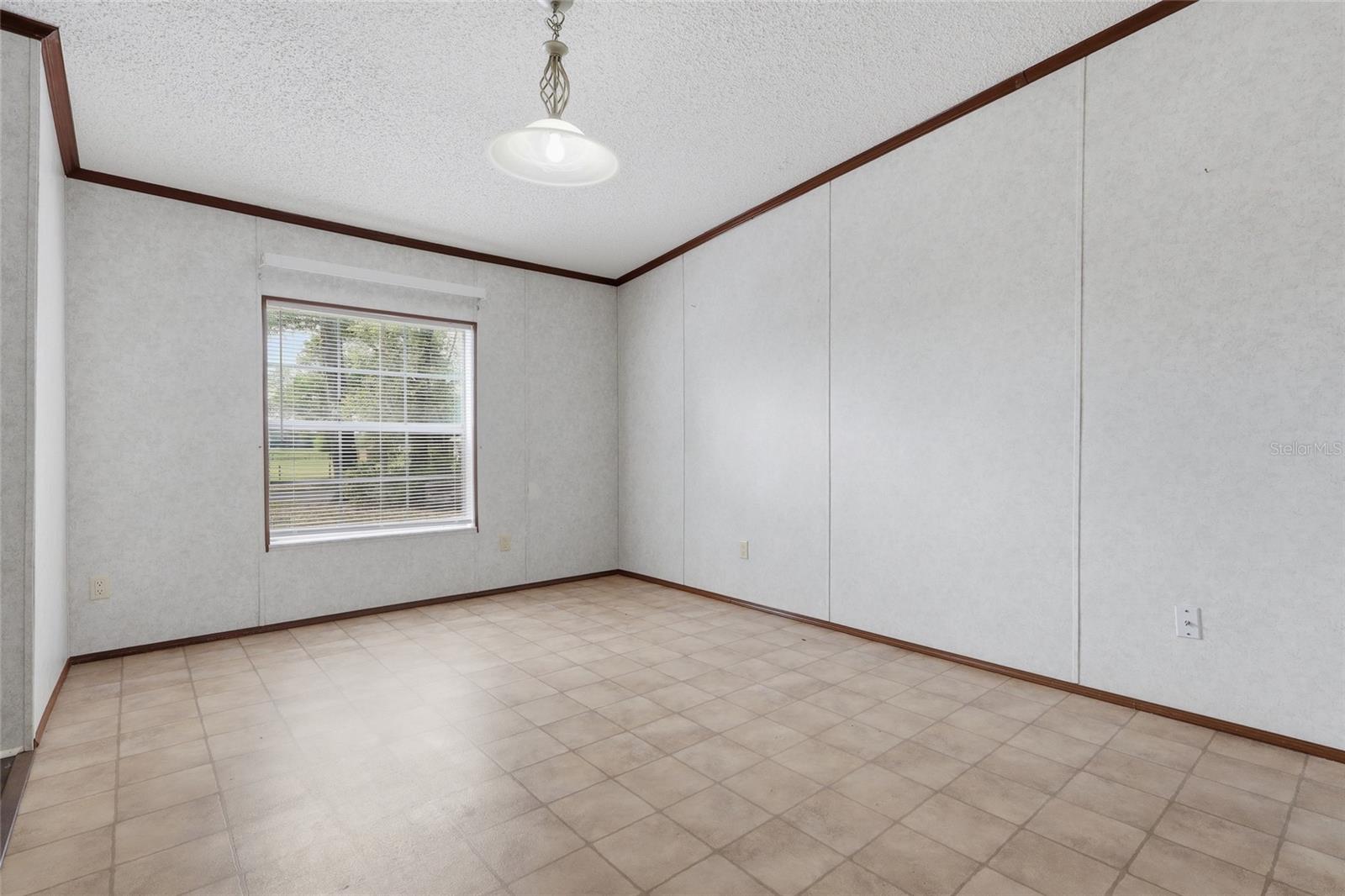 Image 17 of 34 For 7140 Elwood Road