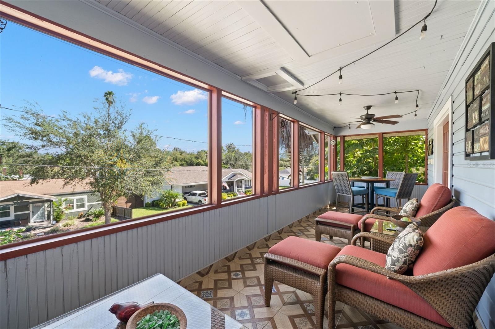 Image 29 of 59 For 1035 Robson Street