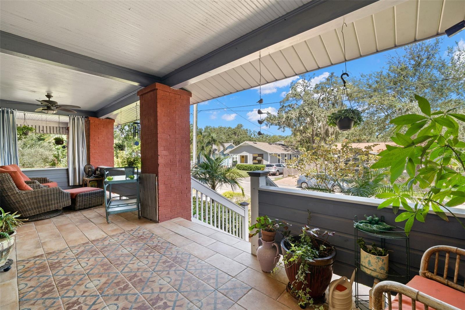 Image 5 of 59 For 1035 Robson Street