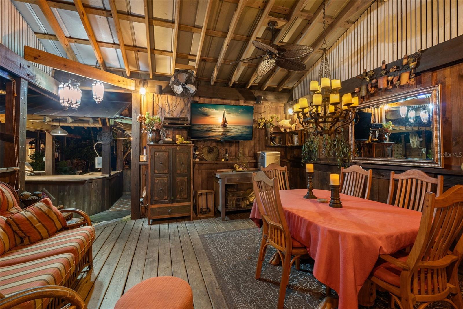 Image 56 of 59 For 1035 Robson Street